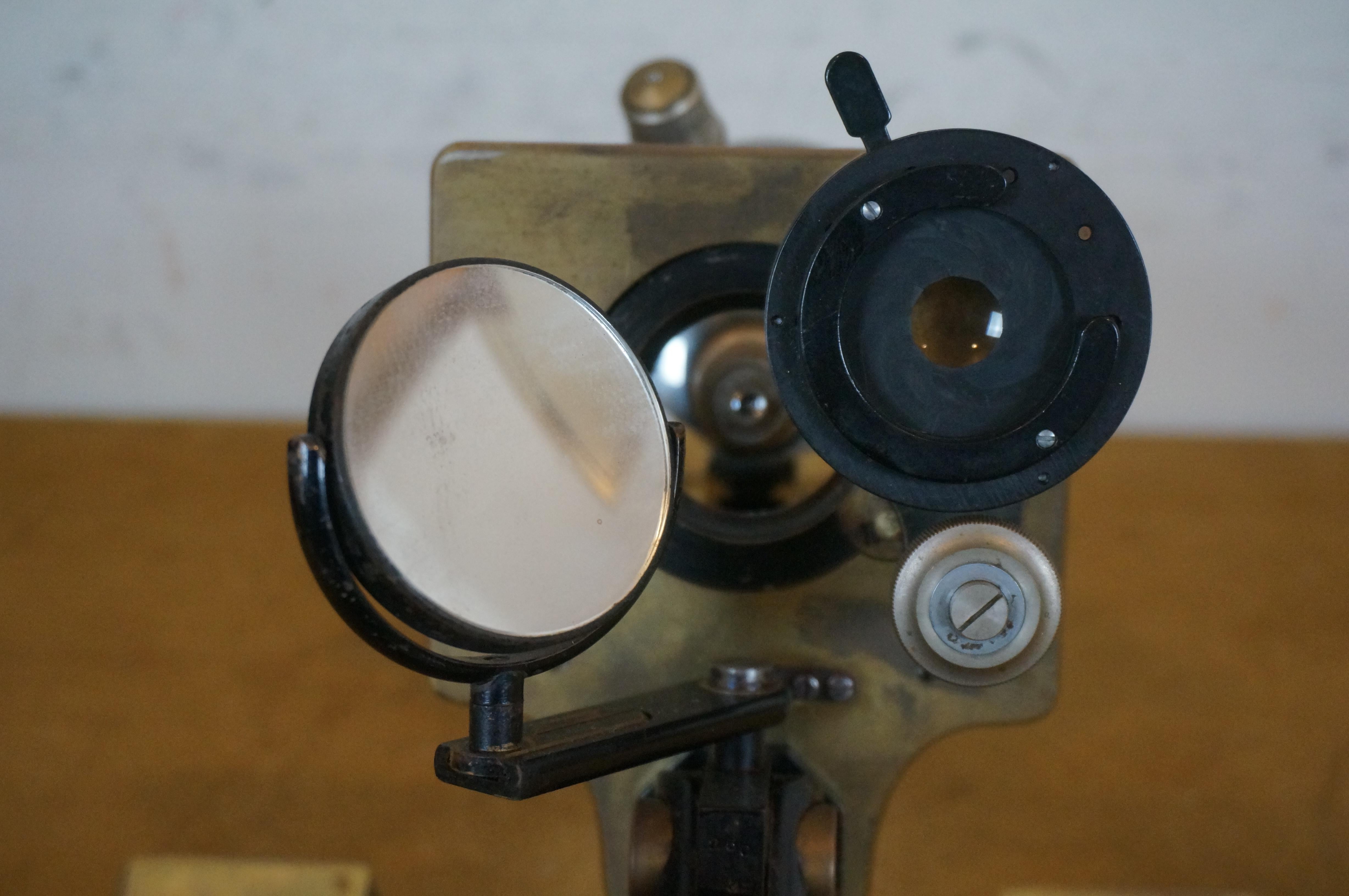 Antikes Bausch & Lomb NYC Hospital Messing Monocular Mikroskop & Etui, NYC Hospital 4