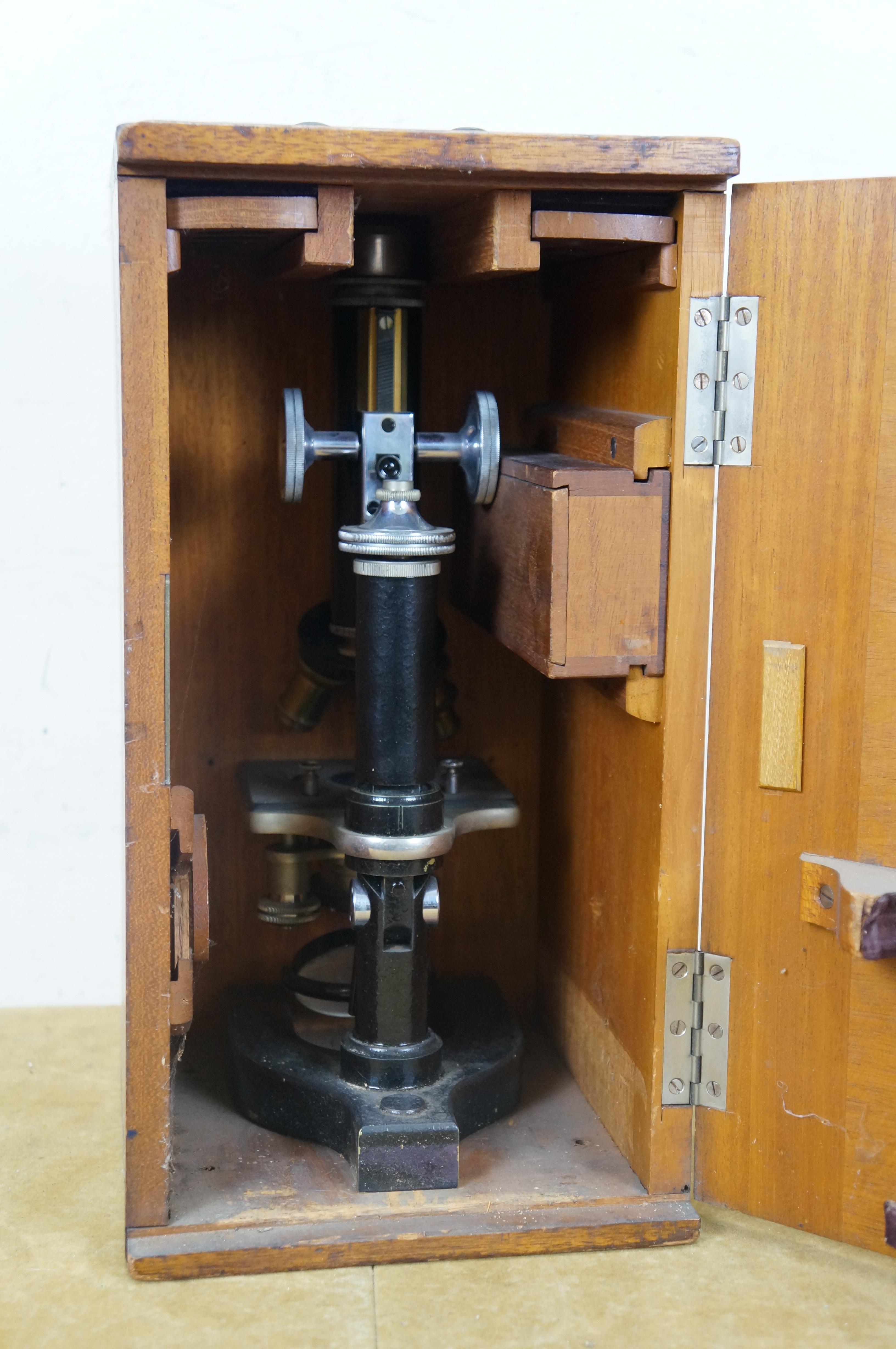 Antique Bausch & Lomb Optical Medical Scientific Lab Microscope 12