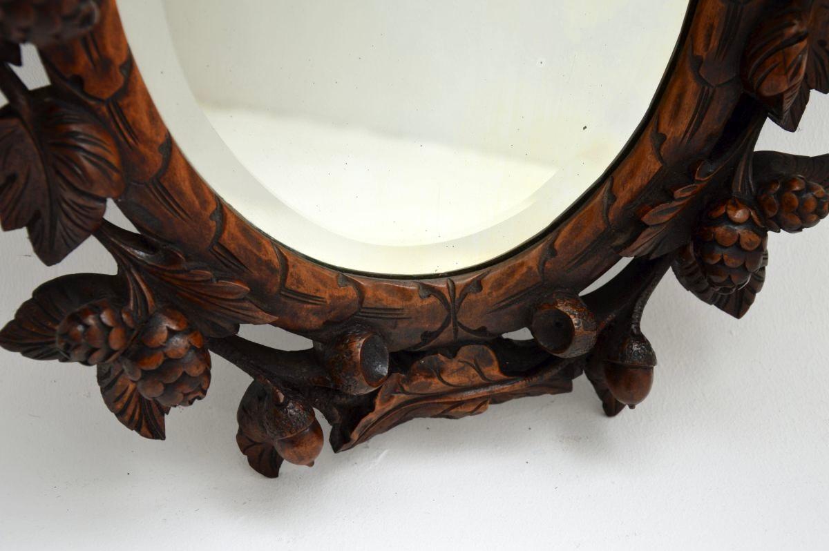 Antique Black Forest Mirror en chêne sculpté de Bavière en vente 2