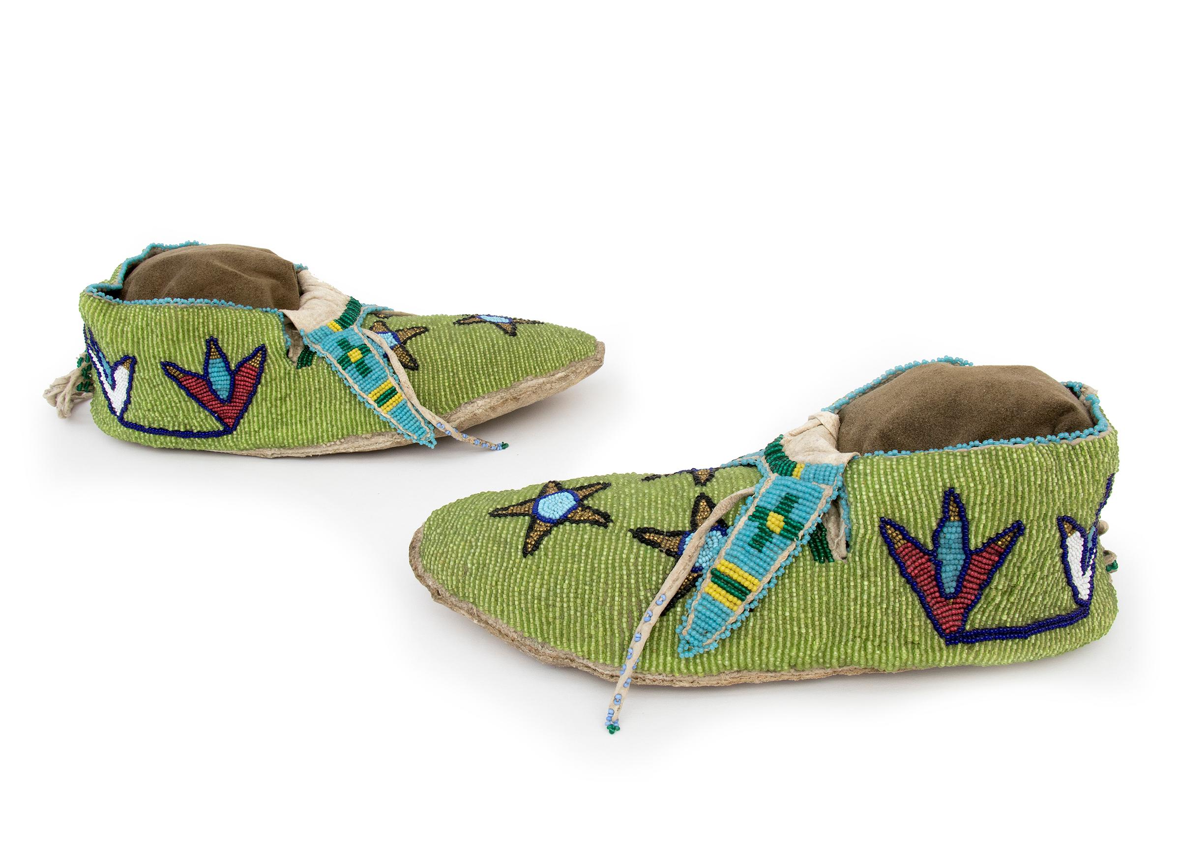 Native American Antique Beaded Moccasins, Cree, Plains Indian, circa 1890, Star & Cactus Flowers