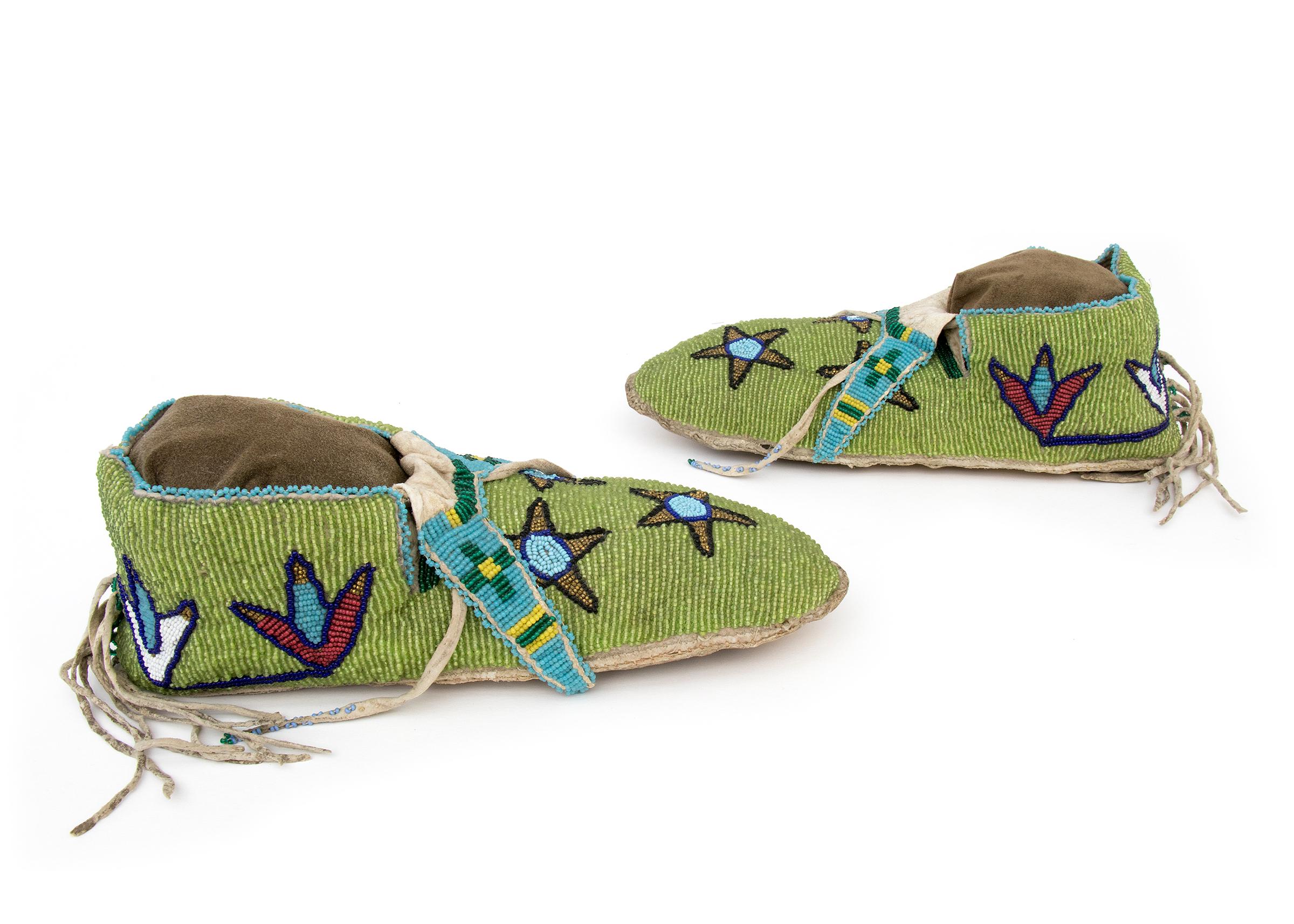 American Antique Beaded Moccasins, Cree, Plains Indian, circa 1890, Star & Cactus Flowers