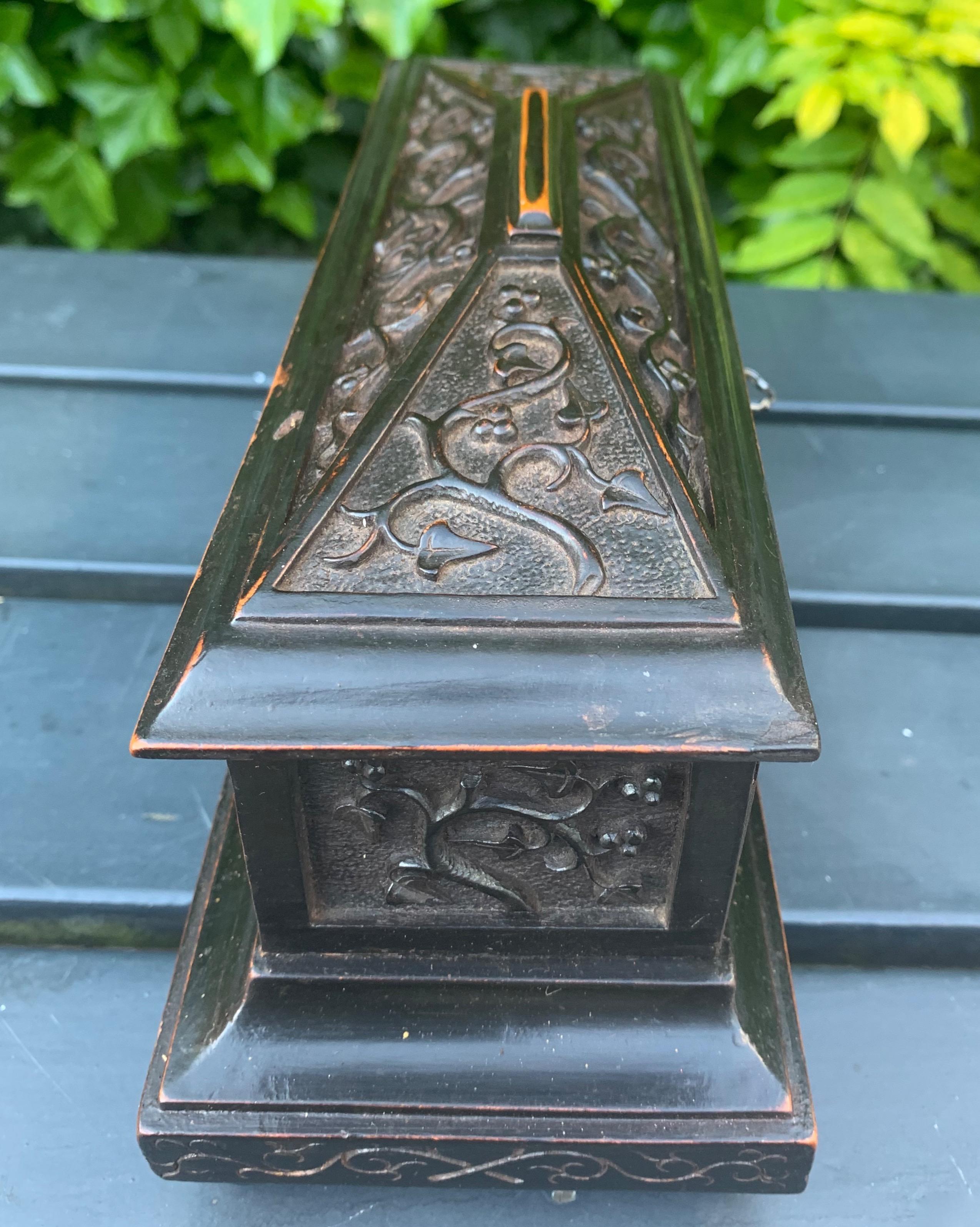 Hand-Crafted Antique & Beautifully Hand Carved Mid-1800s Gothic Revival Tomb Shape Wooden Box
