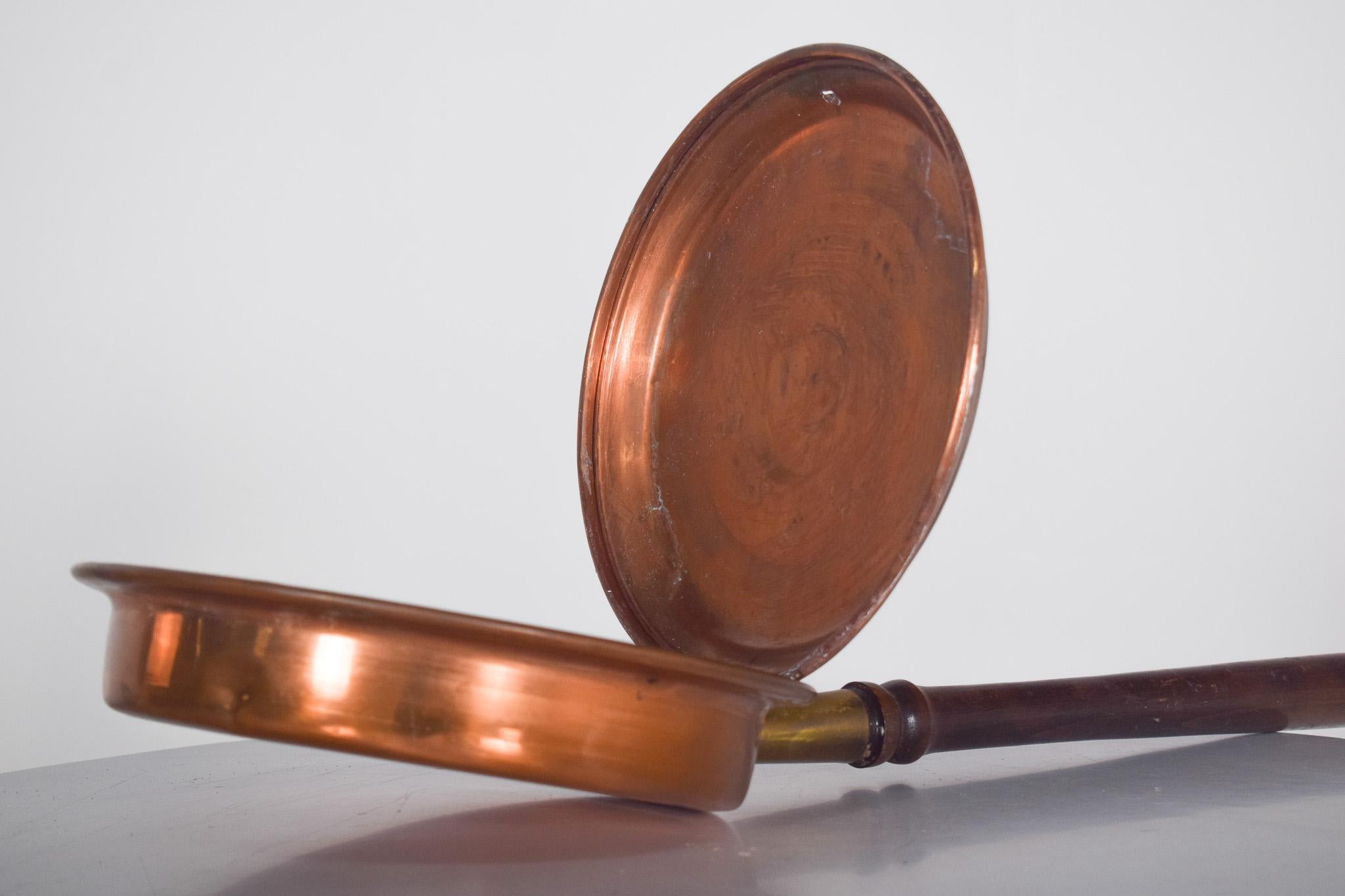 20ième siècle Brazier de lit ancien avec poignée en vente
