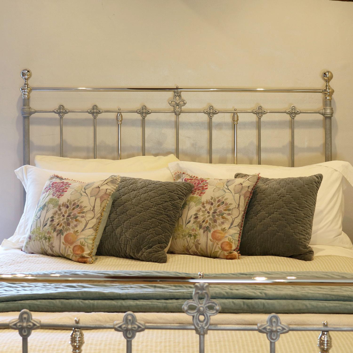 Cast Antique Bed with Nickel Plating MK238