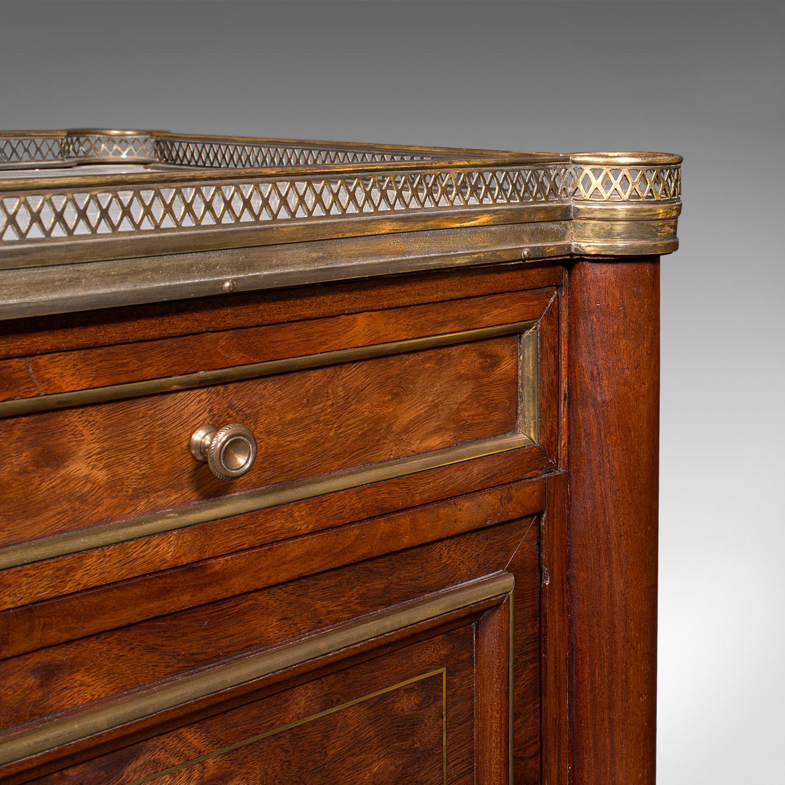 Ancienne table de chevet, française, noyer, marbre, table de nuit, victorienne, Circa 1840 en vente 2