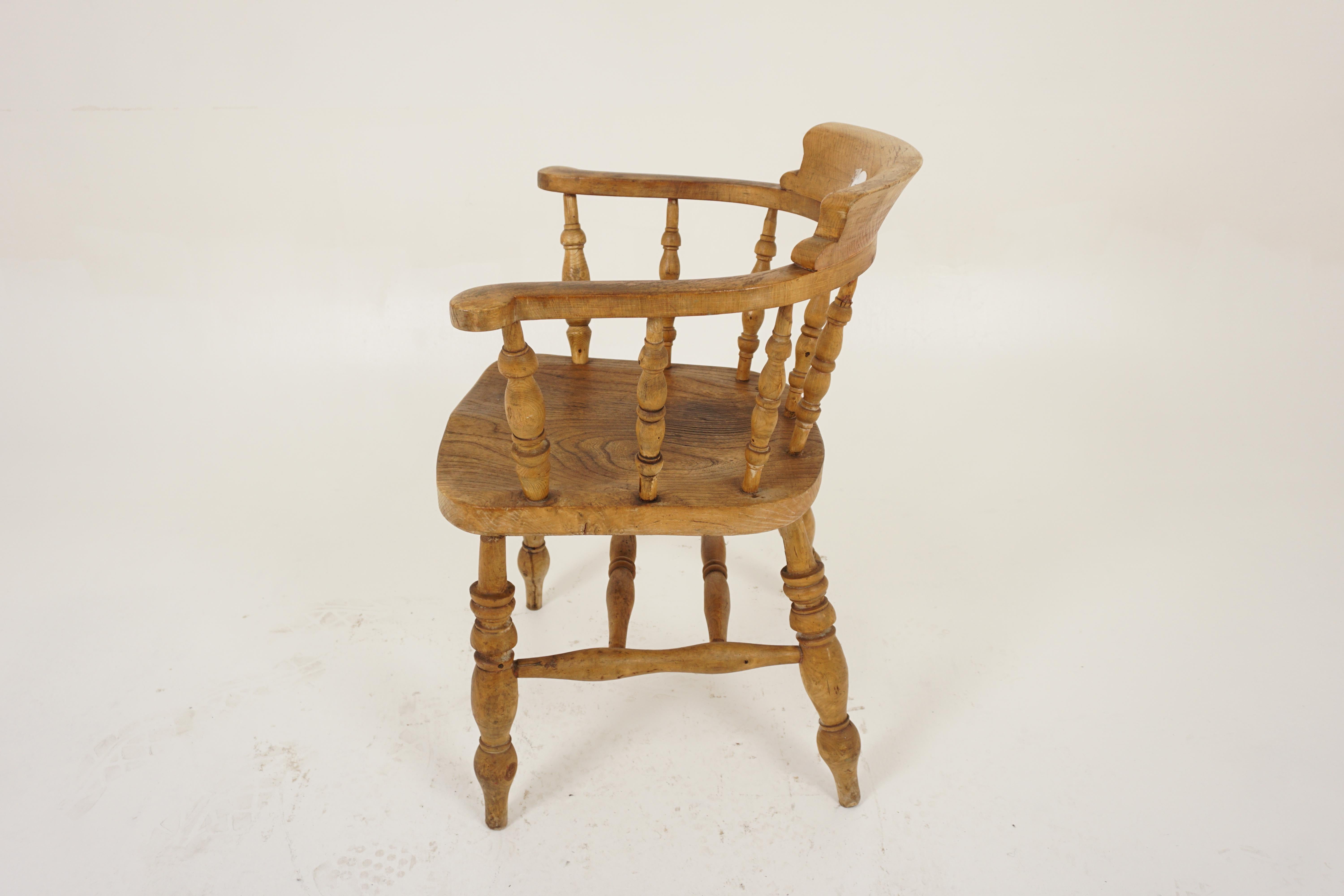 Antique Beech & Elm Chair, Smokers Bow Office Chair, Scotland 1870, H1147 In Good Condition In Vancouver, BC