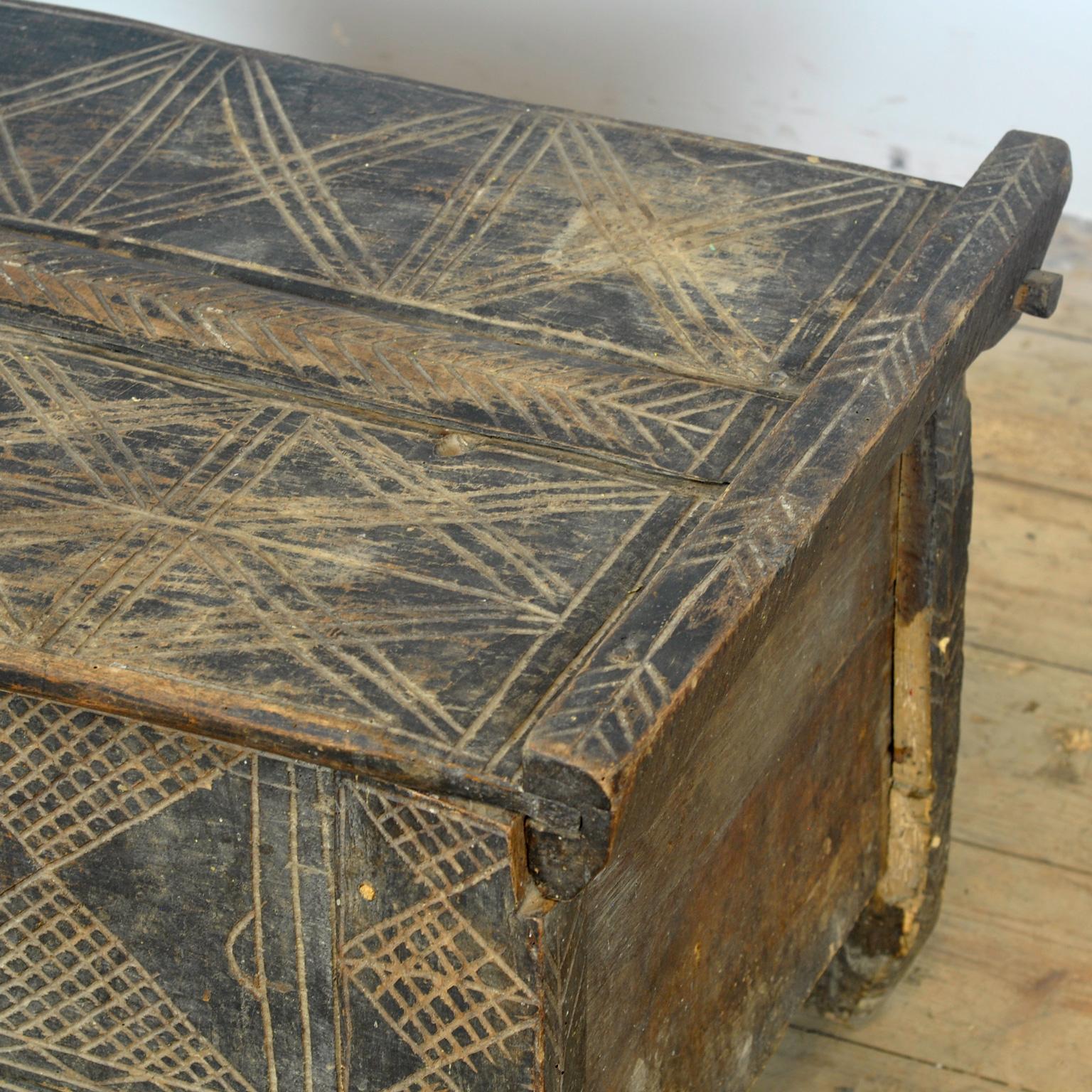 Antique beech Shepherd’s Chest, 1820s 2