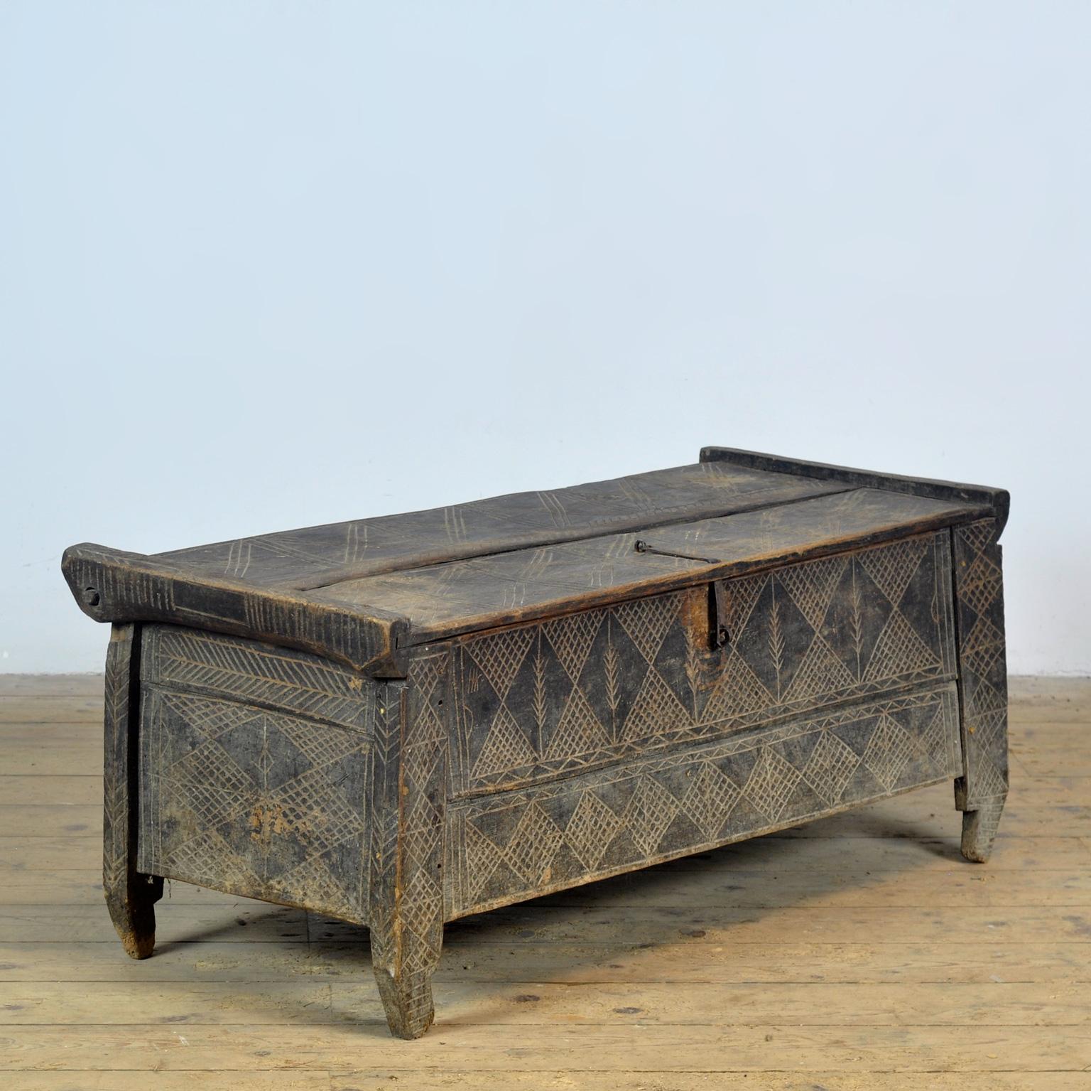 Folk Art Antique beech Shepherd’s Chest, 1820s