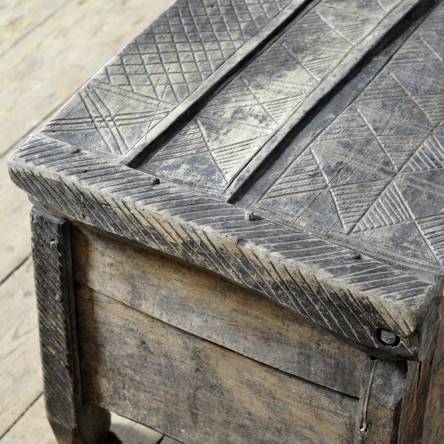 Early 19th Century Antique beech Shepherd’s Chest, 1820s