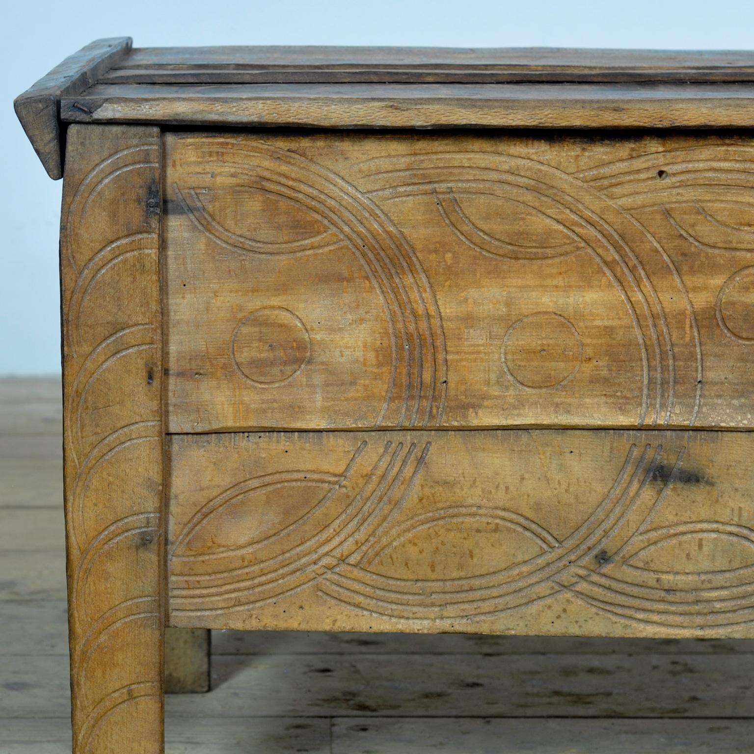 Antique beech Shepherd’s Chest, 1850s 3