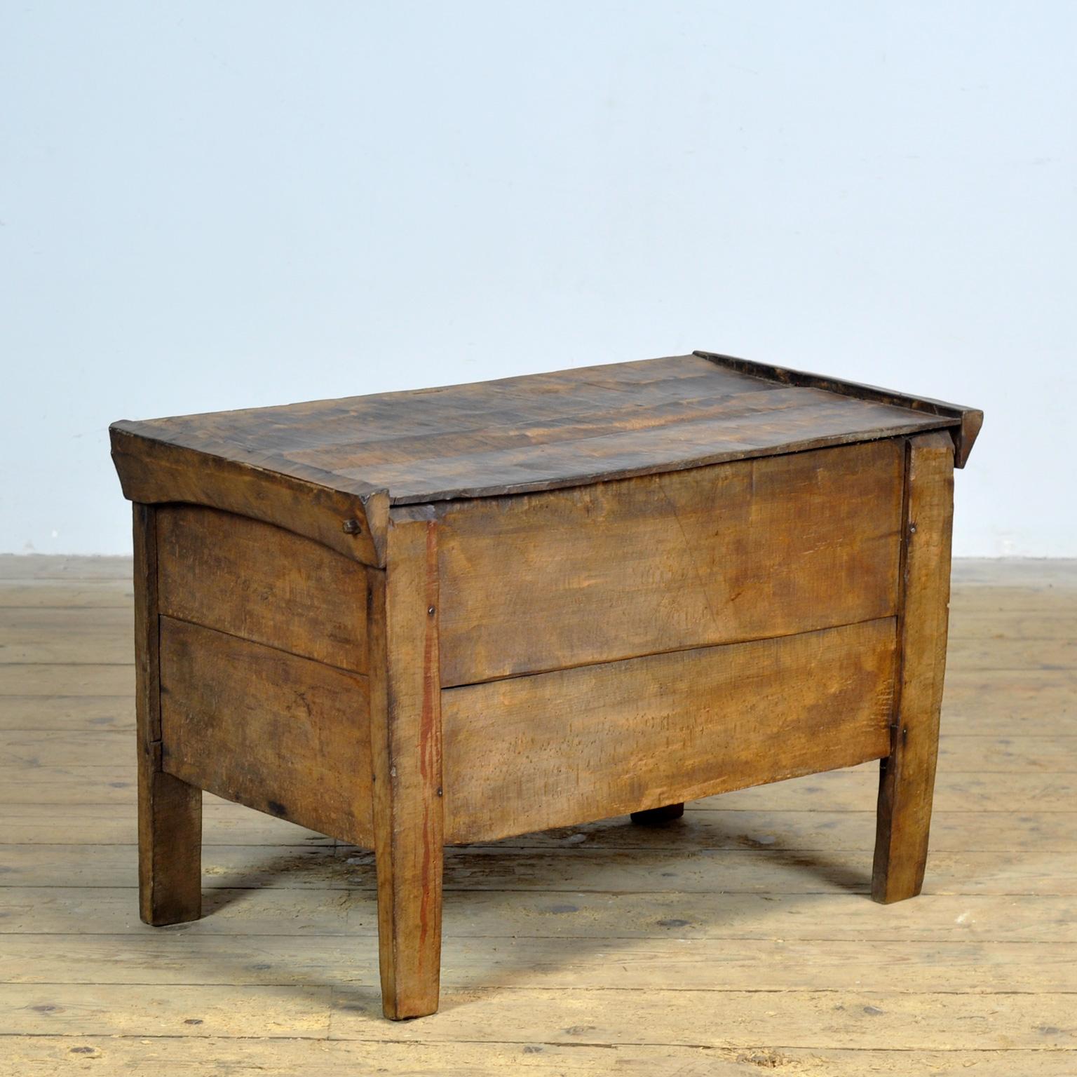 Antique beech Shepherd’s Chest, 1850s 8