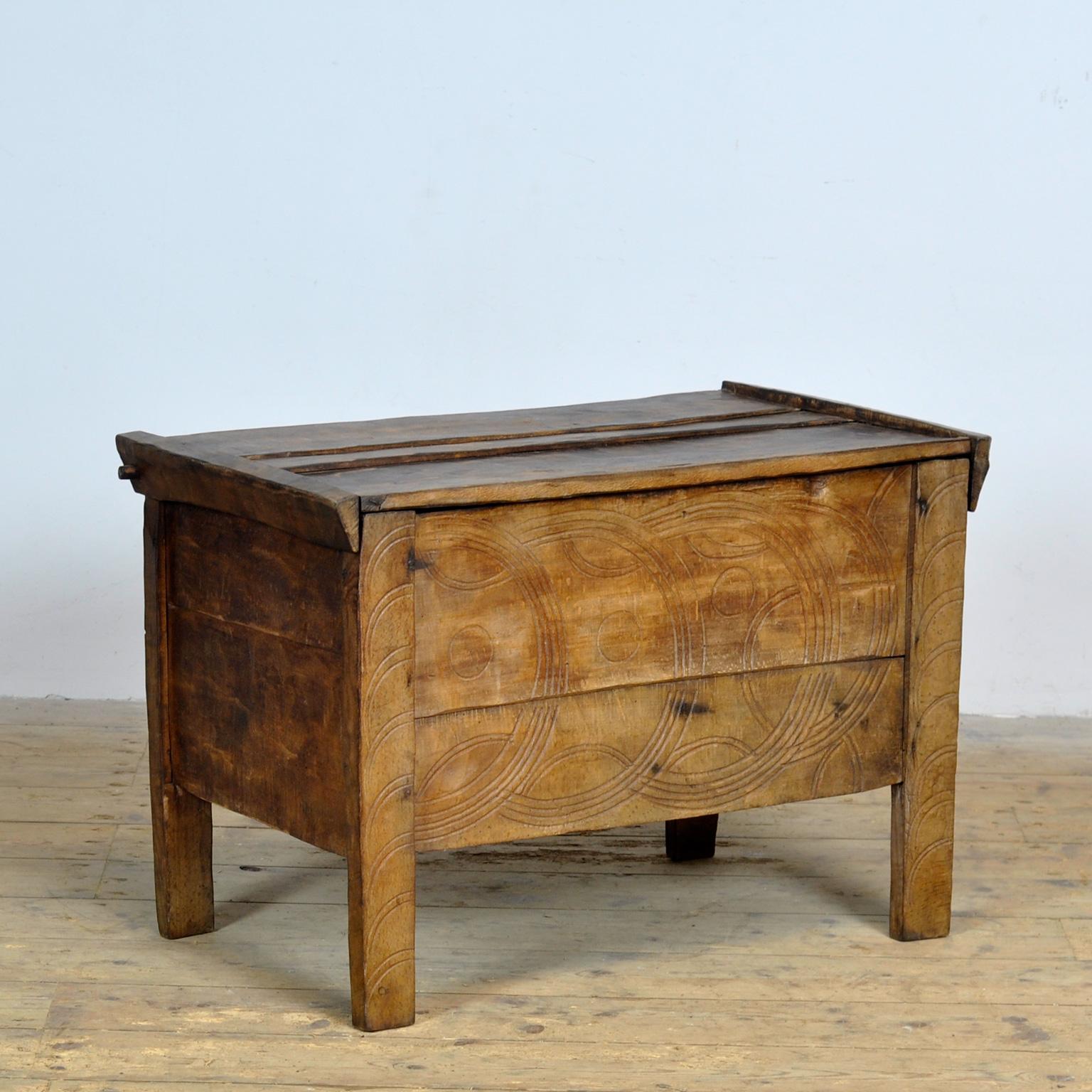 Folk Art Antique beech Shepherd’s Chest, 1850s
