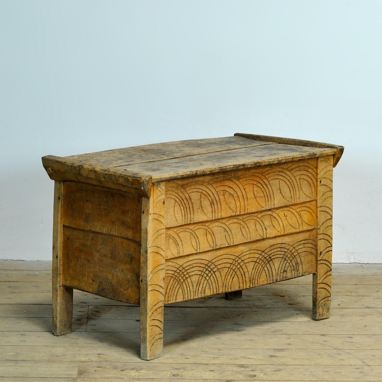 Folk Art antique beech shepherd’s chest, 1850’s For Sale