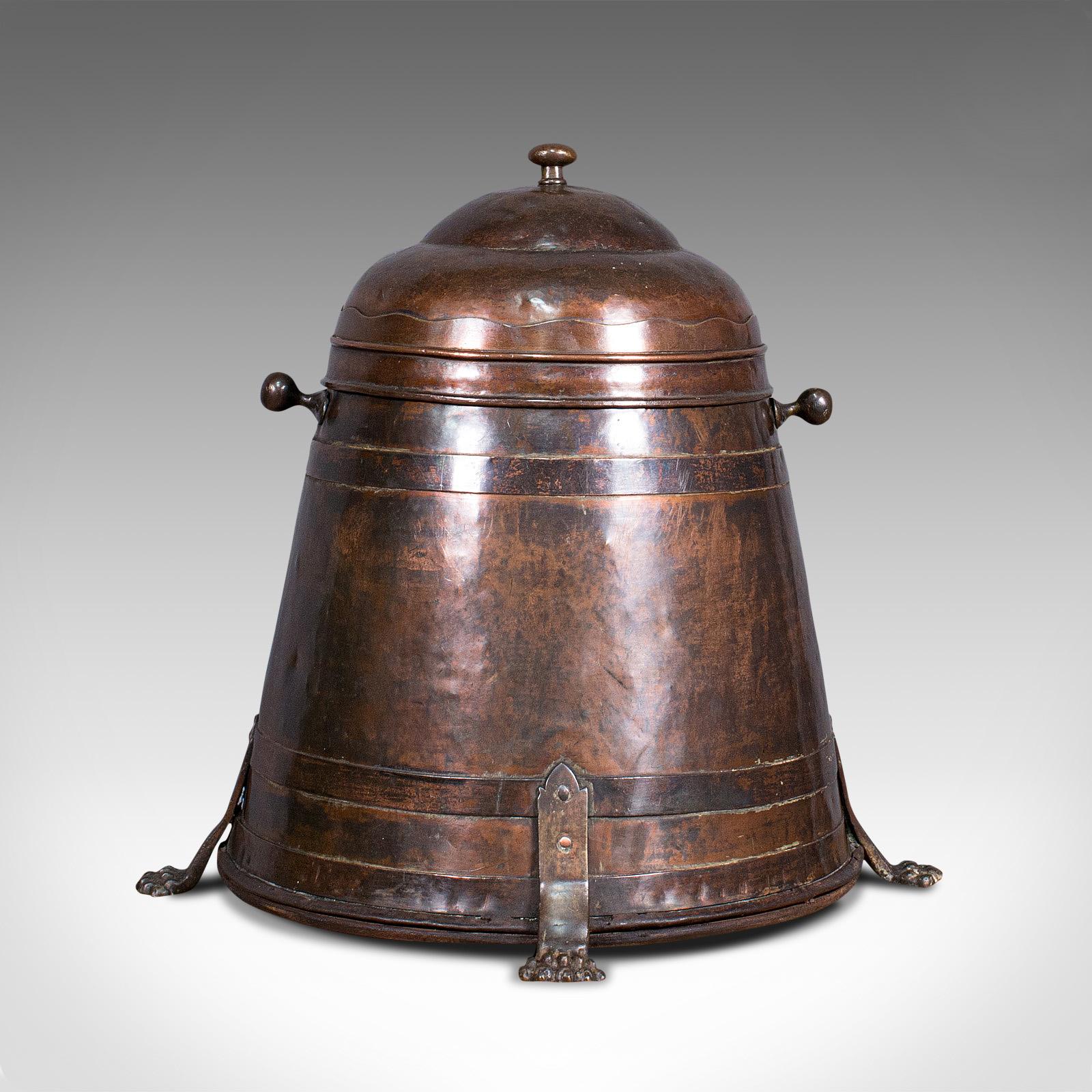 Antique Beehive Fireside Store, Copper, Fire Bucket, Coal Bin, Victorian, C.1850 In Good Condition For Sale In Hele, Devon, GB