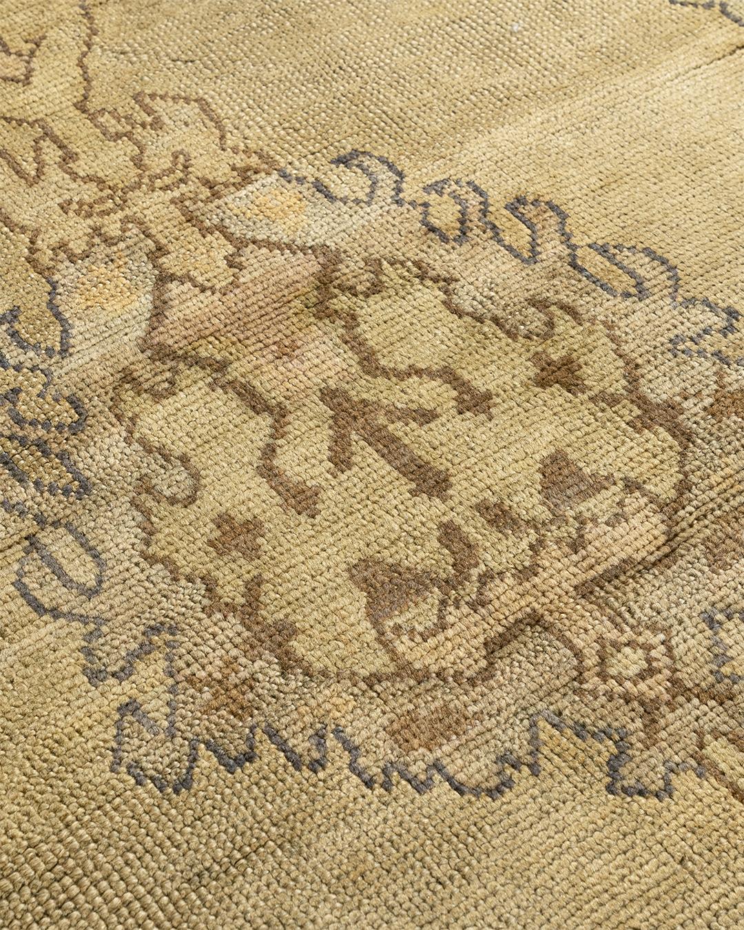 Antiker beigefarbener türkischer Oushak-Teppich in Übergröße 13'5 x 18'8 im Angebot 1