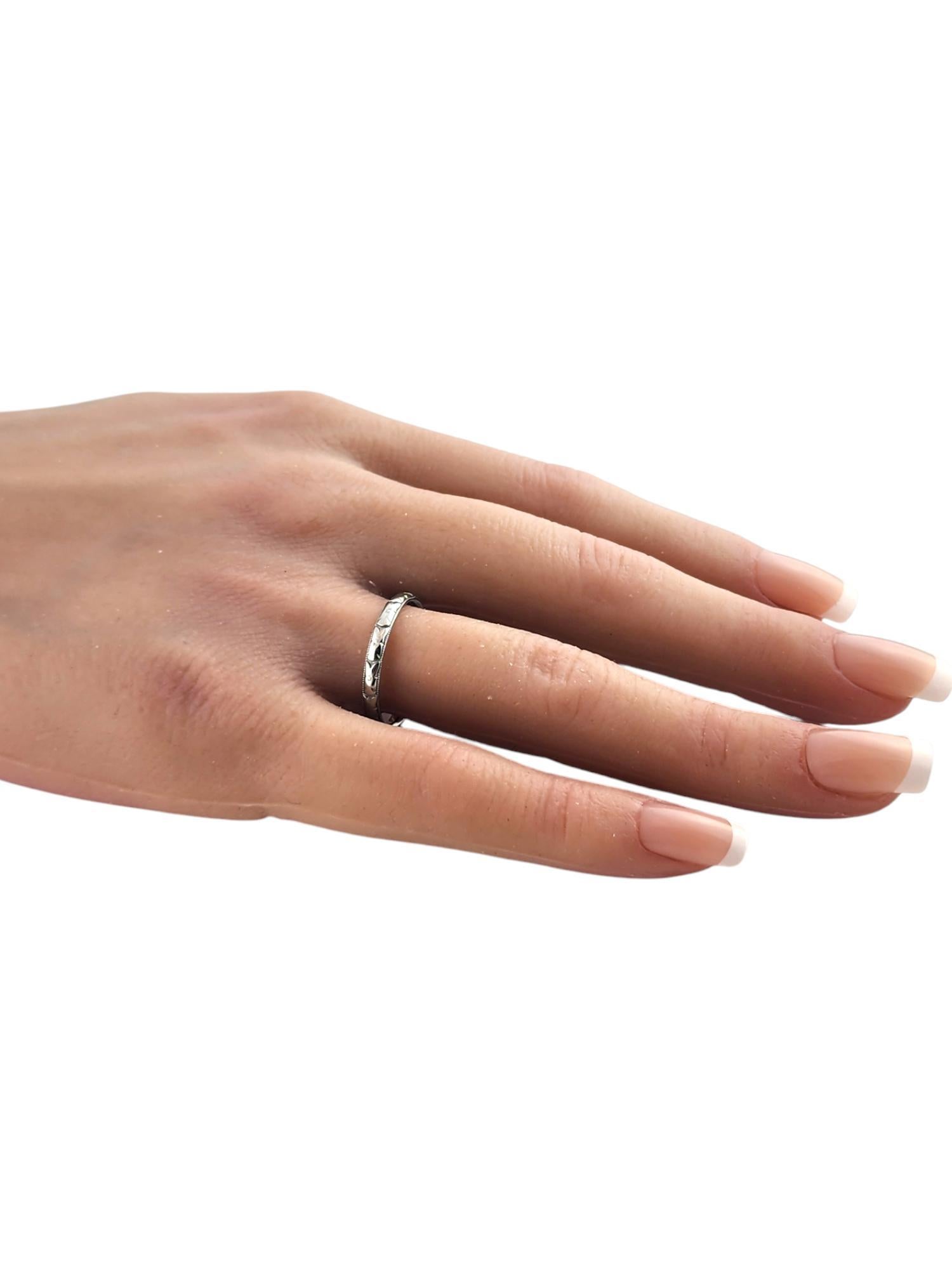 Antique Belais 18 Karat White Gold Wedding Band Size 8 #19369 For Sale 3