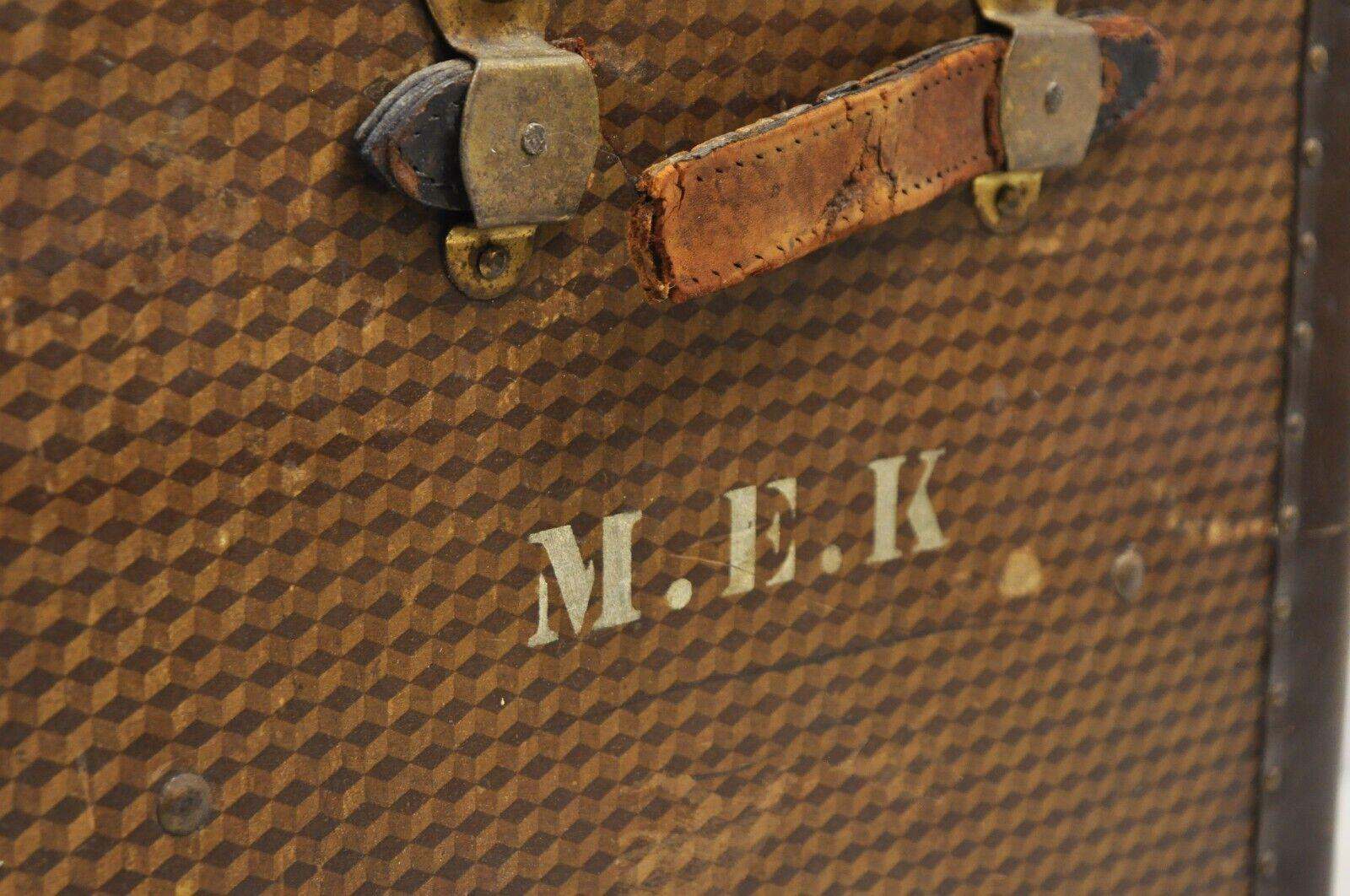 Antique Belber Traveling Goods Brown Monogram Print Hard Case Steamer Trunk For Sale 1