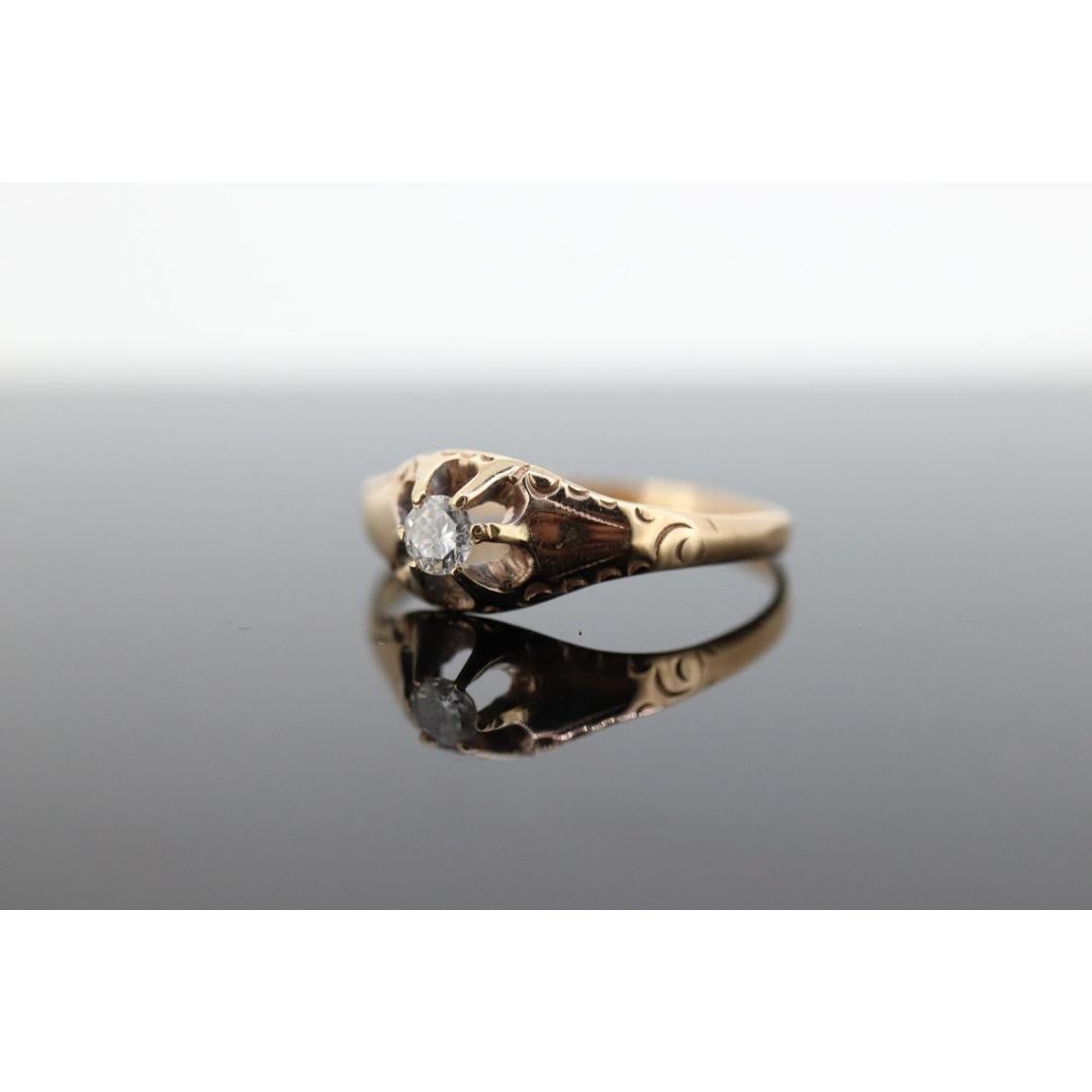 Anillo antiguo de filigrana de 14 quilates engastado con diamantes Belcher. Diamante Victoriano de 1/6ct Corte redondo en venta
