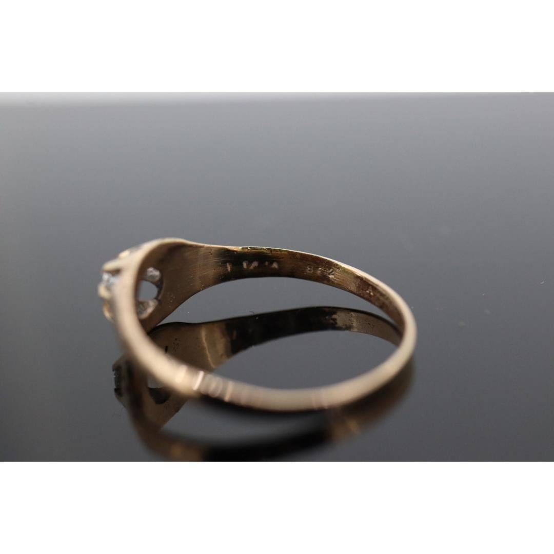 Anillo antiguo de filigrana de 14 quilates engastado con diamantes Belcher. Diamante Victoriano de 1/6ct en venta 2
