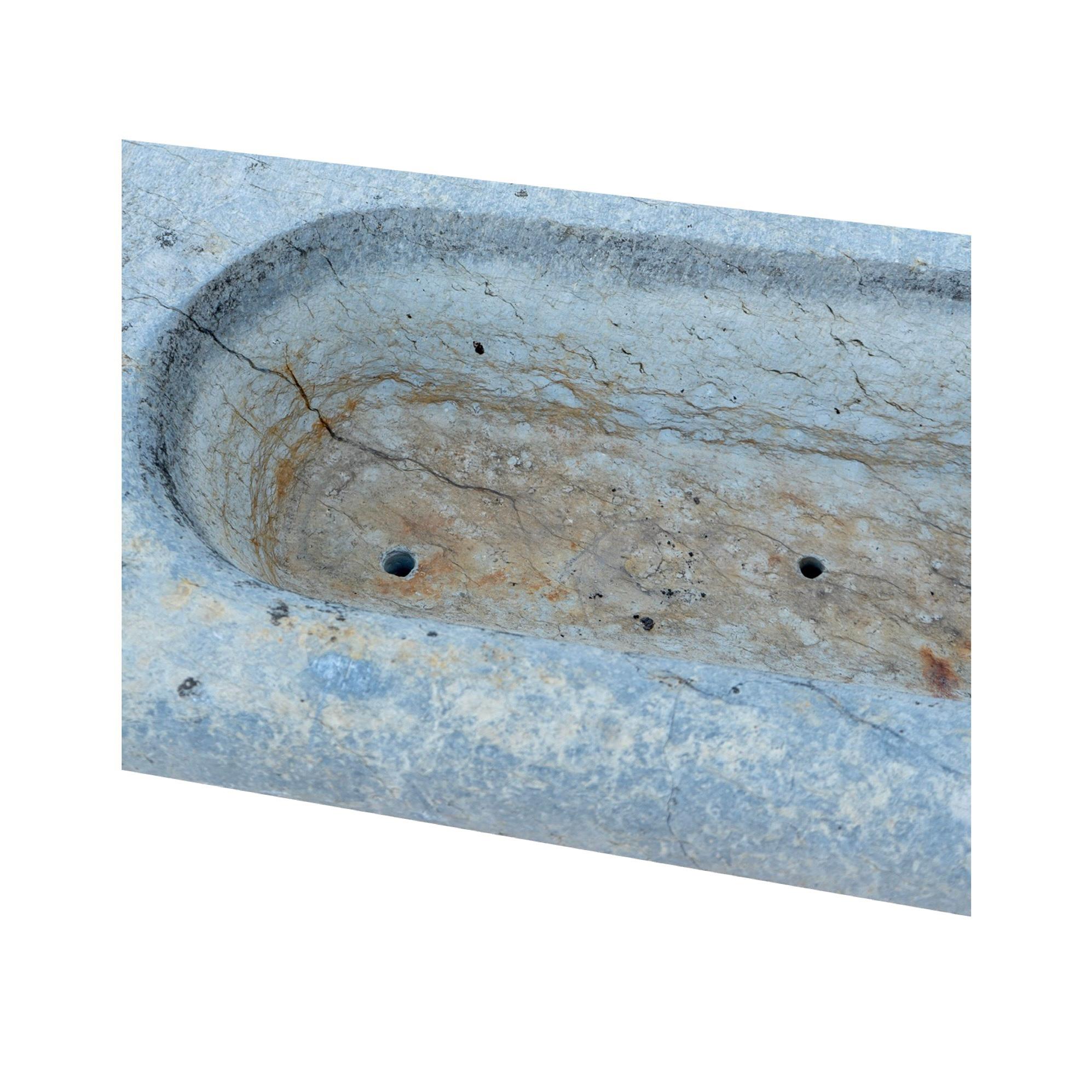 Antiker belgischer Blaustein-Trog aus Stein im Angebot 1