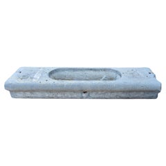 Comedero antiguo de piedra azul belga