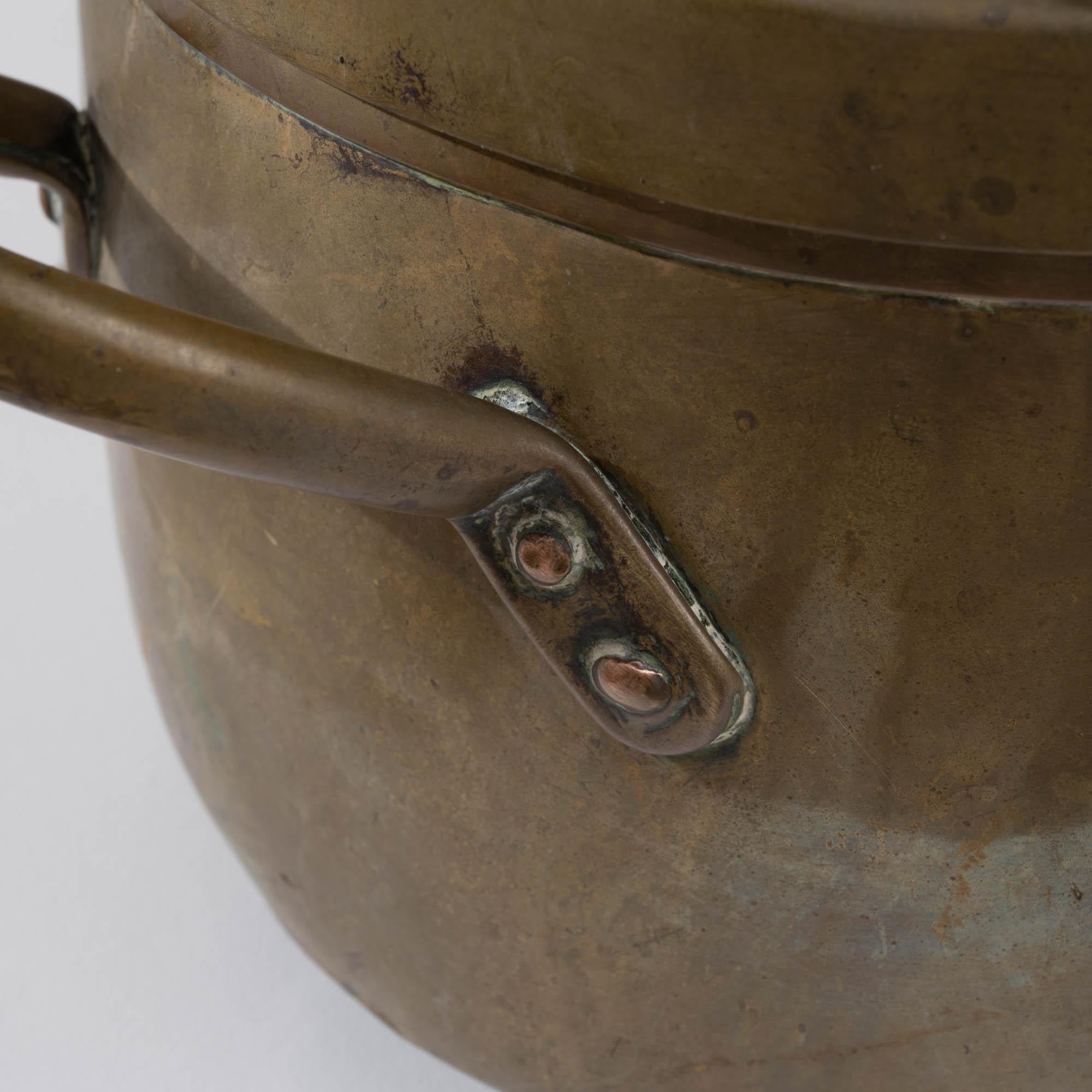 Antique Belgian Brass Cooking Pot with Lid For Sale 5
