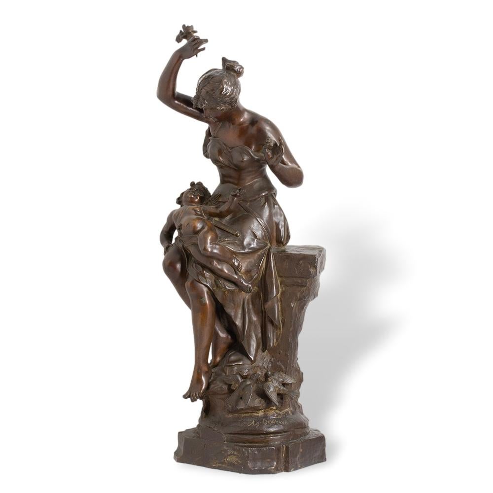 Rococò Antica figura belga in bronzo Fleur d'amour di Auguste de Wever in vendita