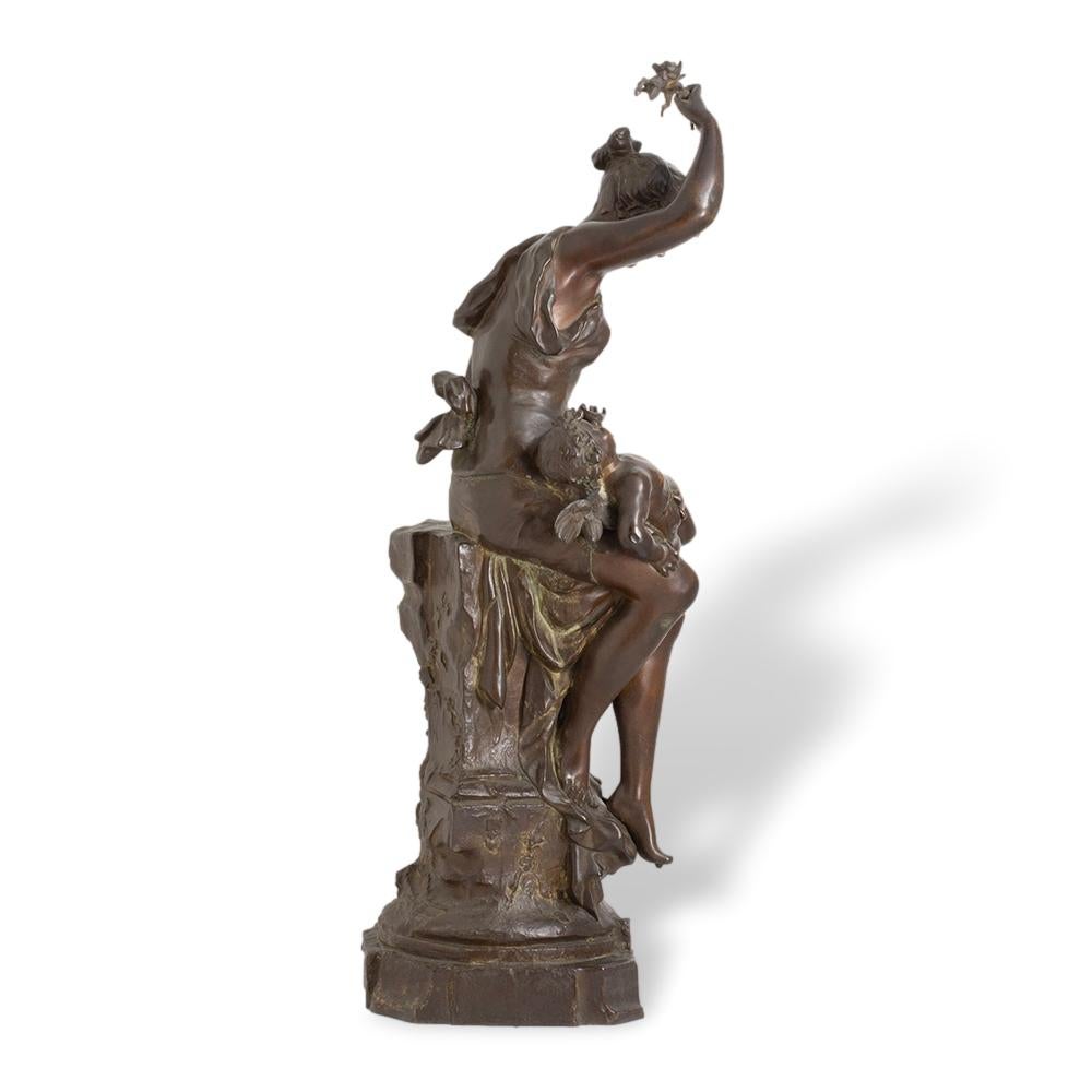 Antica figura belga in bronzo Fleur d'amour di Auguste de Wever In condizioni buone in vendita a Newark, England