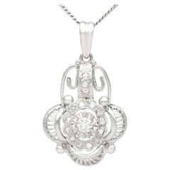 Antico ciondolo belga con diamante e oro bianco 18k