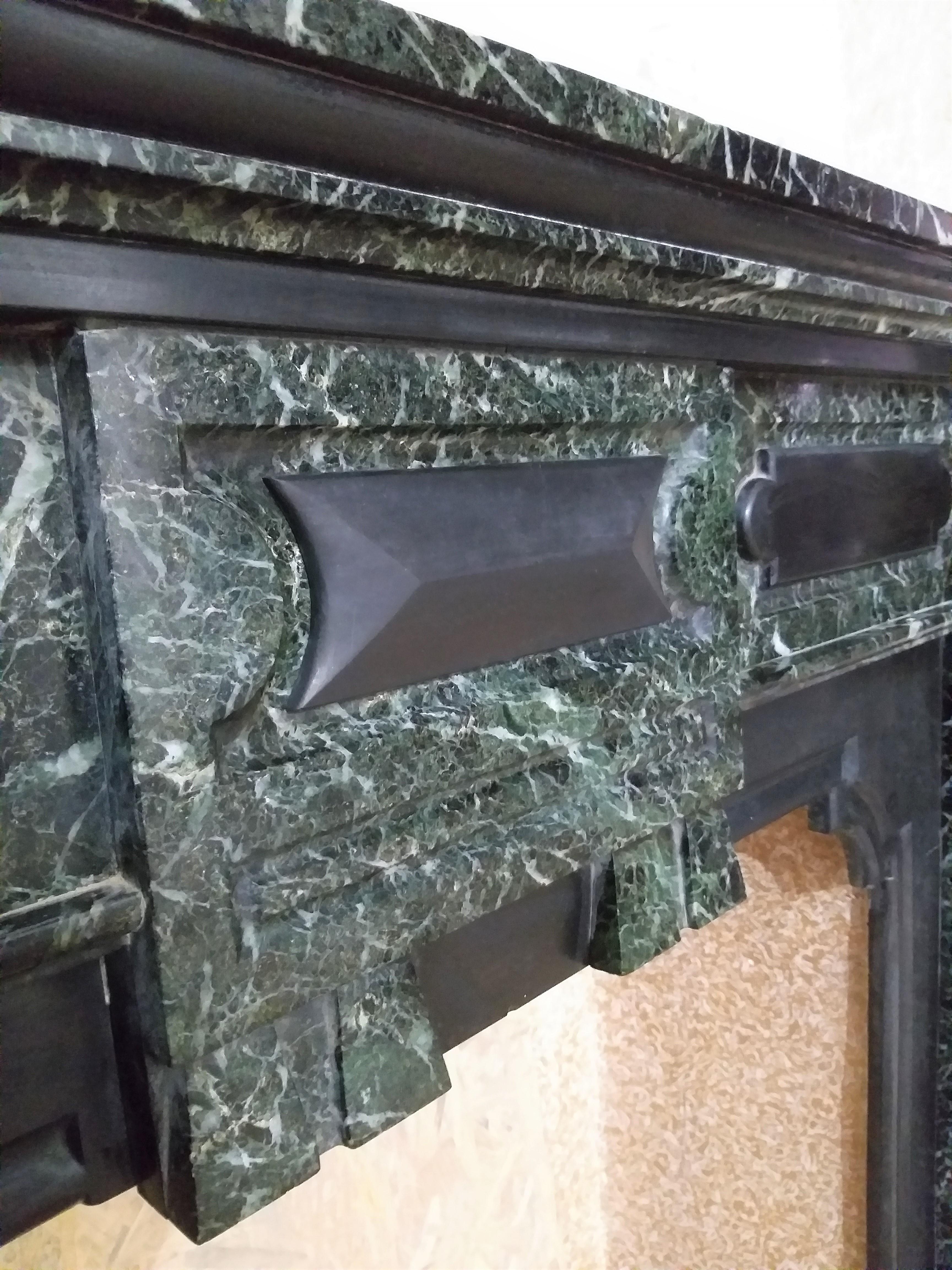 Antique Belgian Fireplace, Verde Antico Marble and Noir de Mazy Marble In Good Condition For Sale In Gembloux, BE