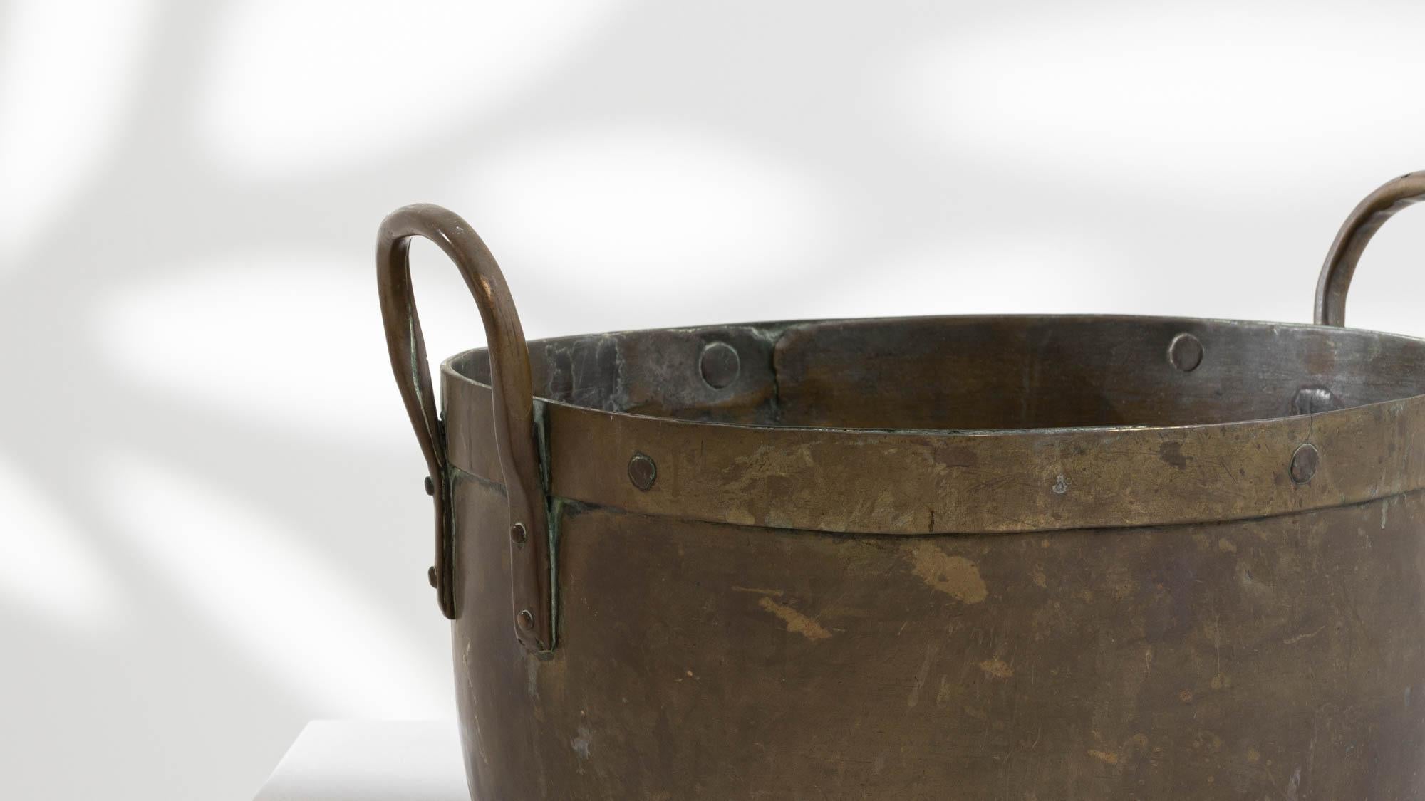 Antique Belgian French Cooking Pot In Good Condition For Sale In High Point, NC