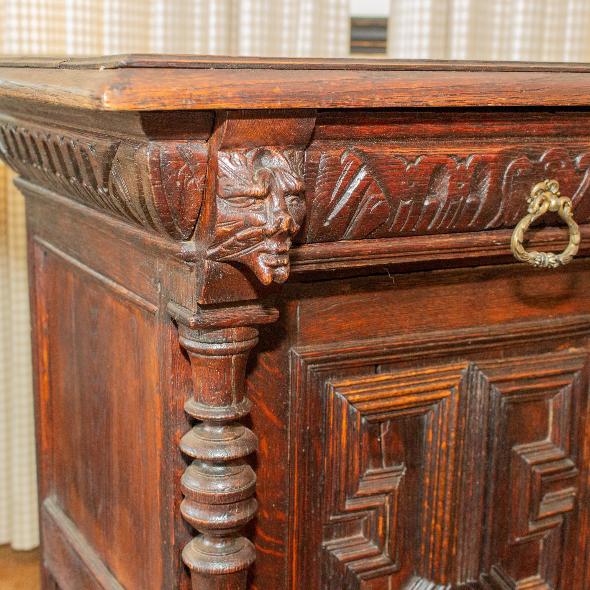 Antique Belgian Oak Malinois Petite Buffet with Carved Details In Good Condition For Sale In Houston, TX