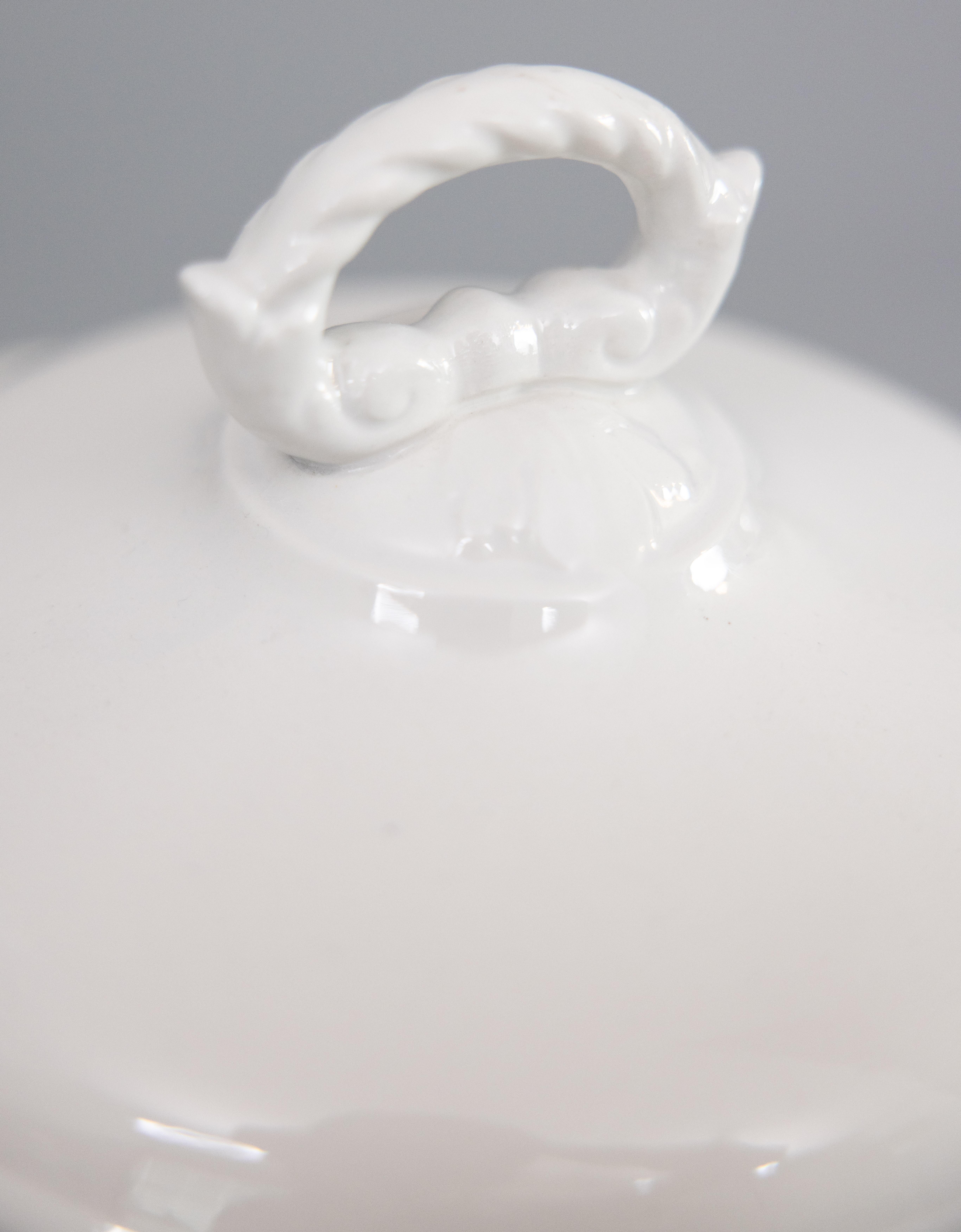 Antique Belgian White Ironstone Lidded Soup Tureen With Ladle For Sale 2