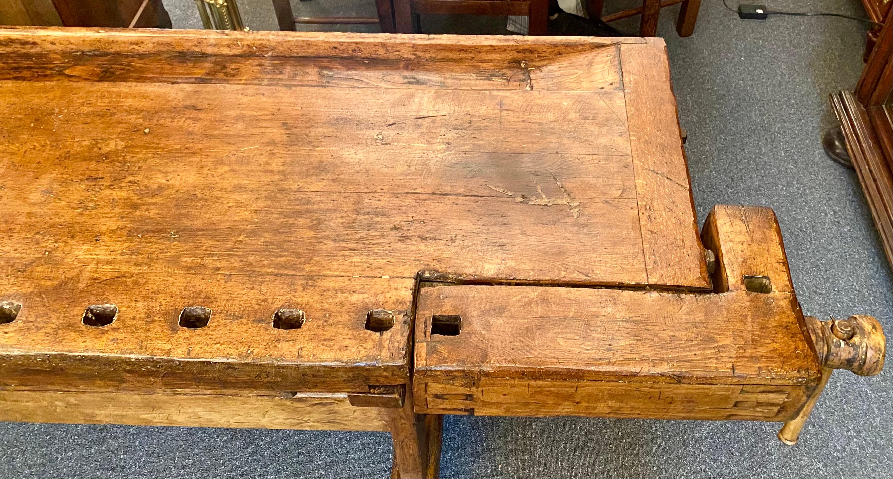 20th Century Antique Belgian Woodcarver's Oak Workbench with Drawer and Working Vises, 1900
