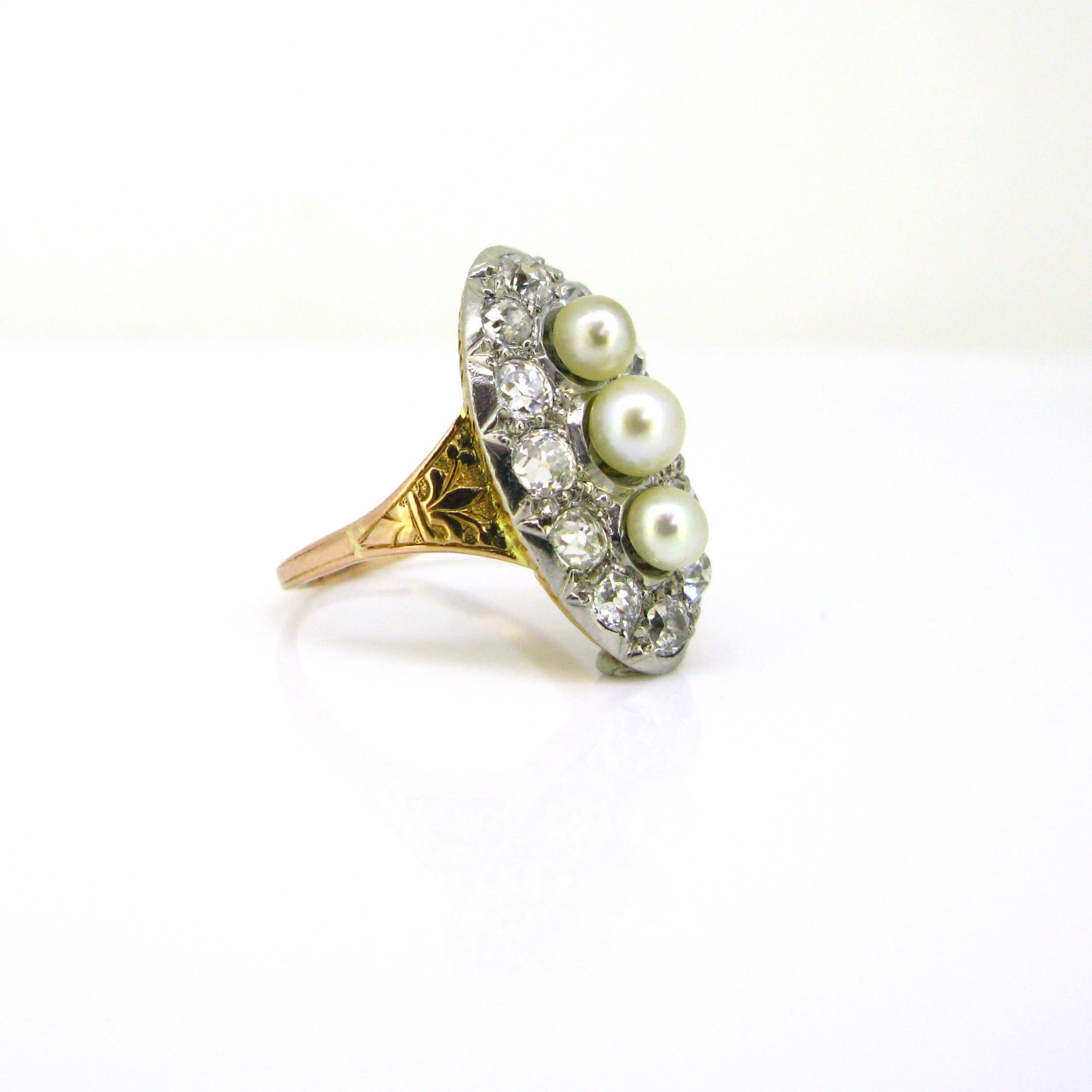 Old Mine Cut Antique Belle Epoque 3 Naturals Pearls and Diamonds Ring, 18kt Gold and Platinum