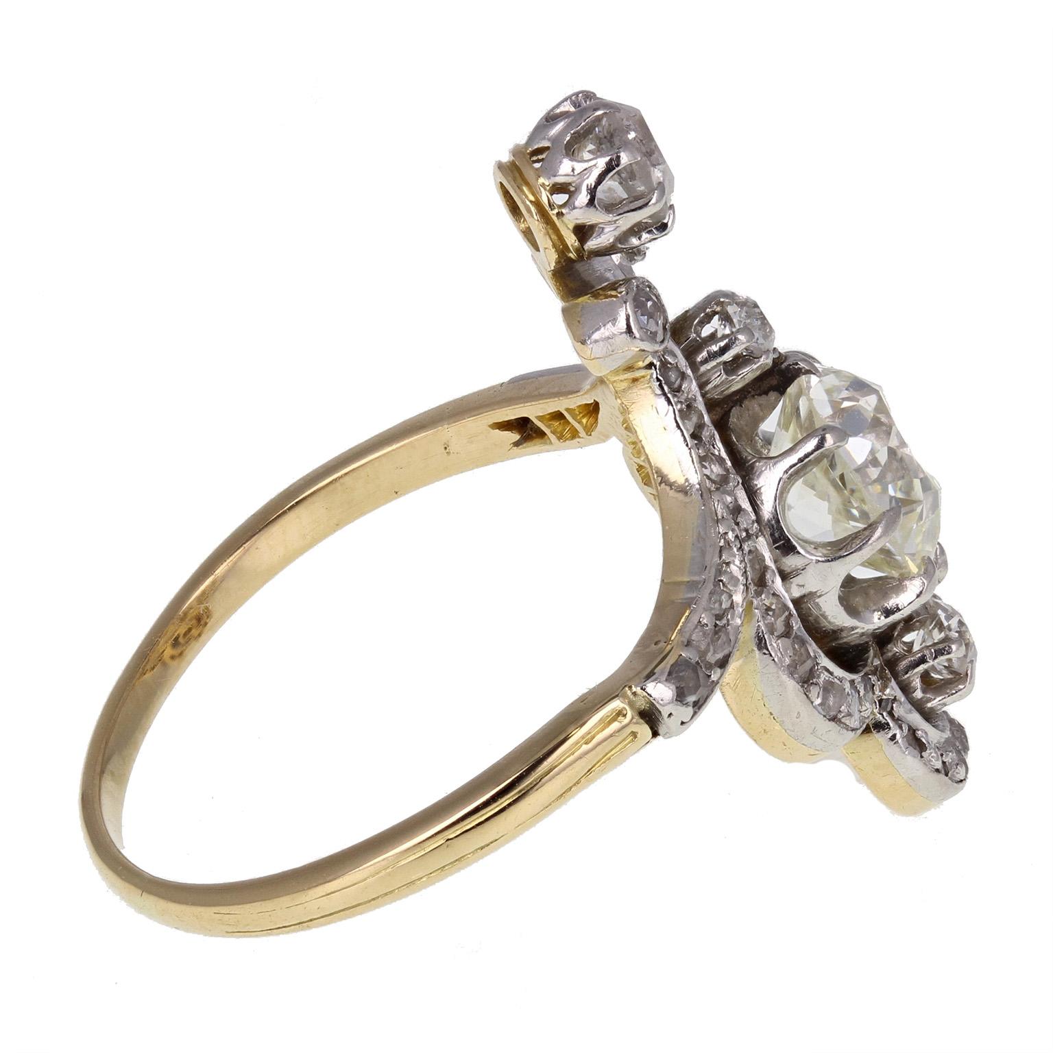 Women's or Men's Antique Belle Époque Diamond Cluster Ring