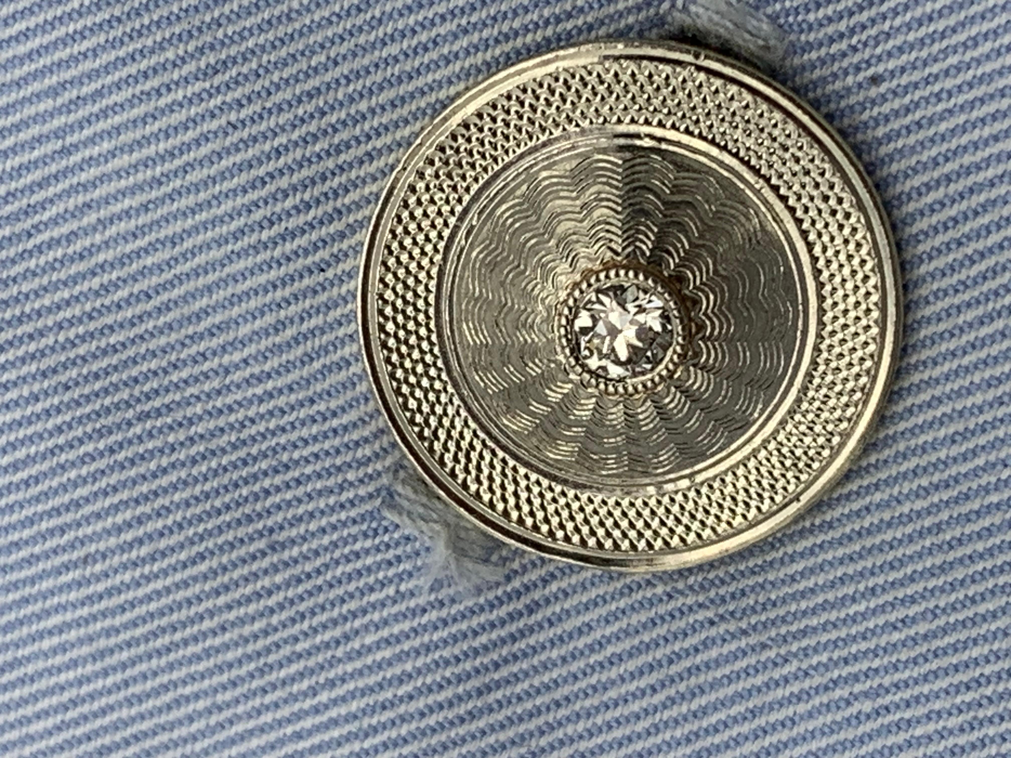 Antike Belle Époque Diamant Platin 14 Karat Gold Dome geformt Manschettenknöpfe (Rundschliff) im Angebot