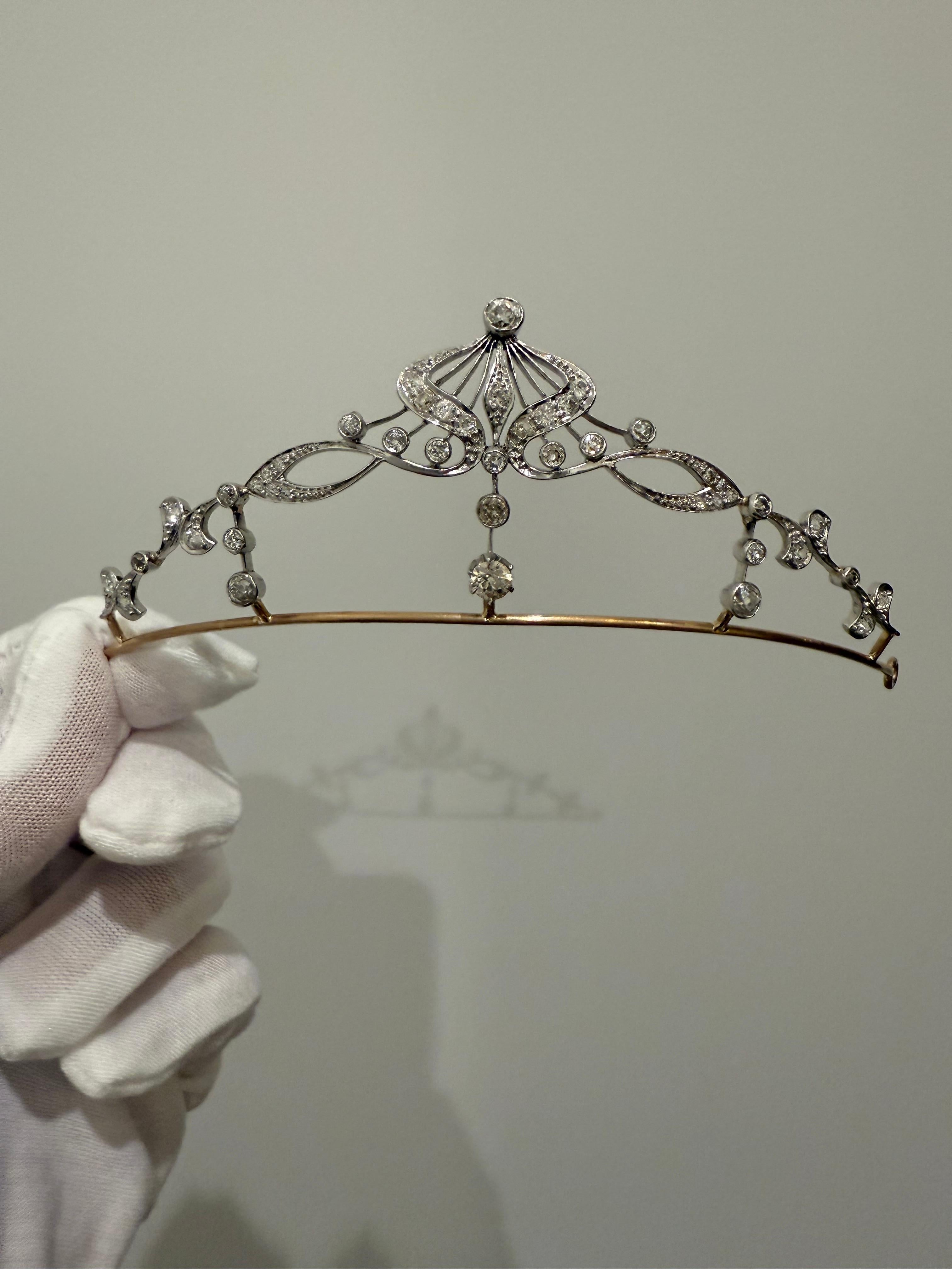 Round Cut Antique Belle Époque Diamond Tiara in Platinum and Gold. For Sale
