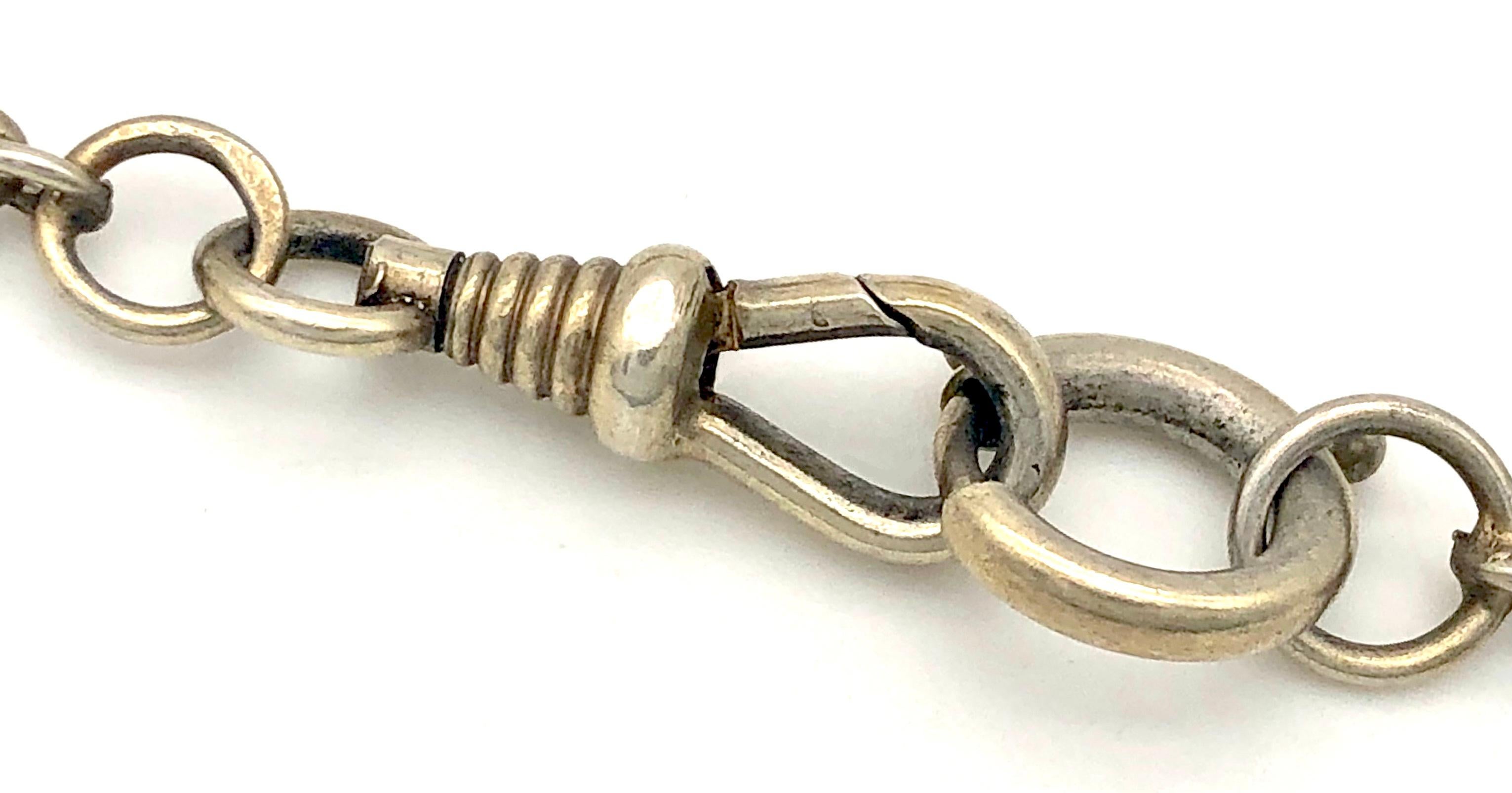 Women's Antique Belle Époque Long Guard Chain Silver Muff Chain  Chrysoprase Beads For Sale