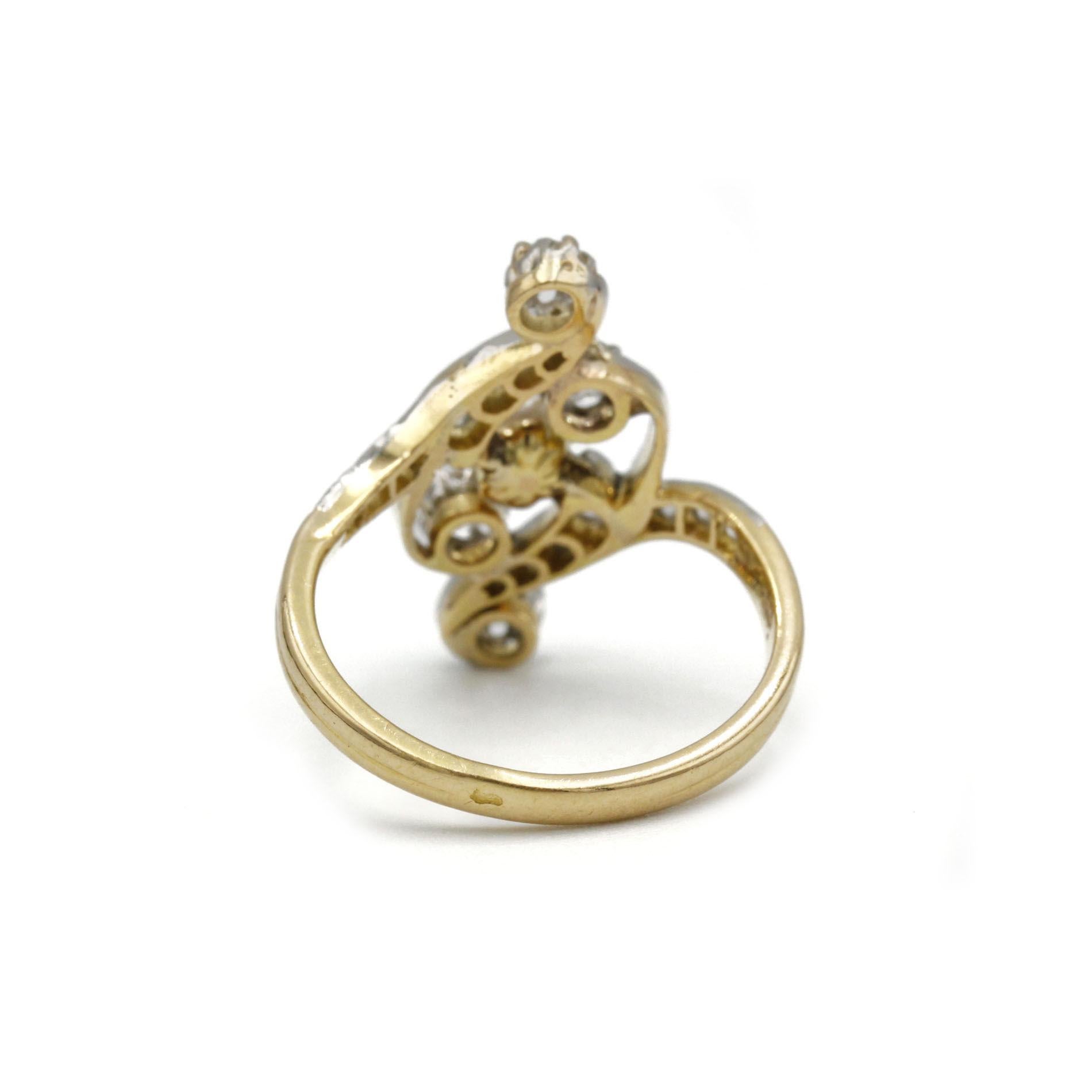 Antique Belle Époque Pearl & Old Cut Diamond Ring in 18K Yellow Gold In Good Condition For Sale In MONTMORENCY, FR