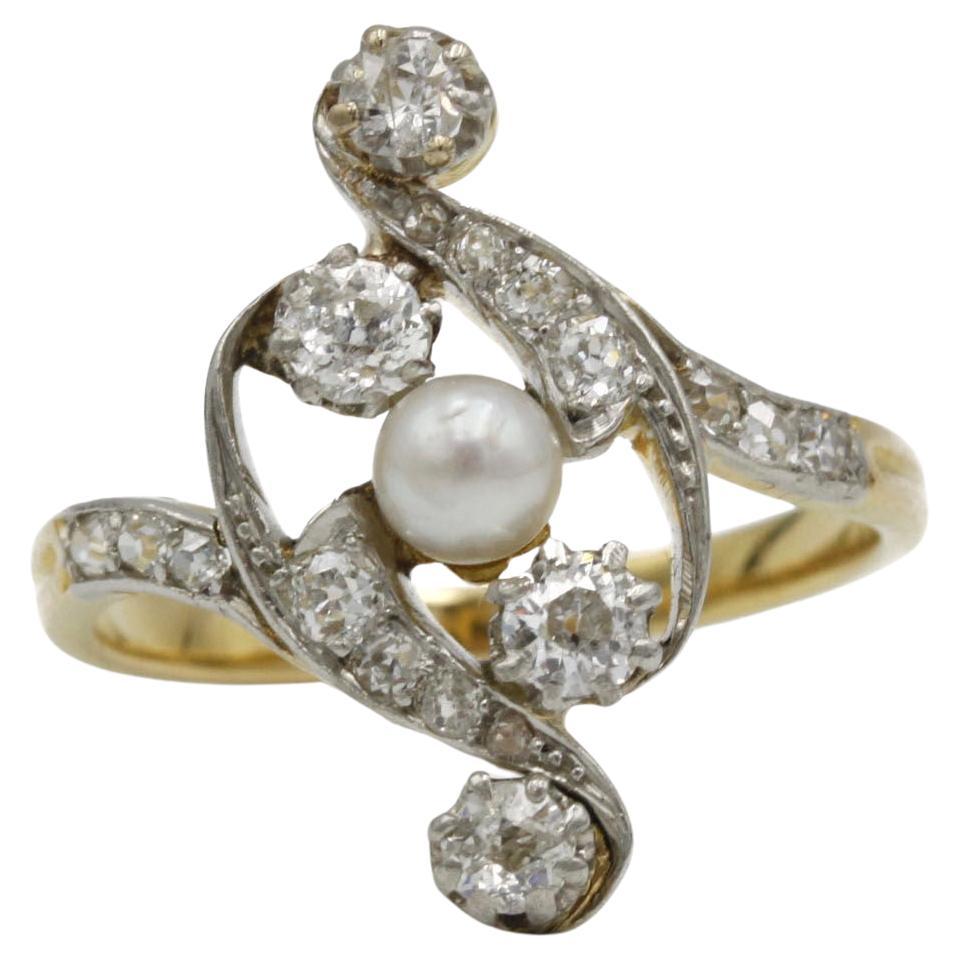 Antique Belle Époque Pearl & Old Cut Diamond Ring in 18K Yellow Gold