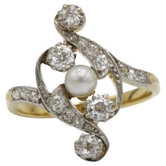 Antique Belle Époque Pearl & Old Cut Diamond Ring in 18K Yellow Gold