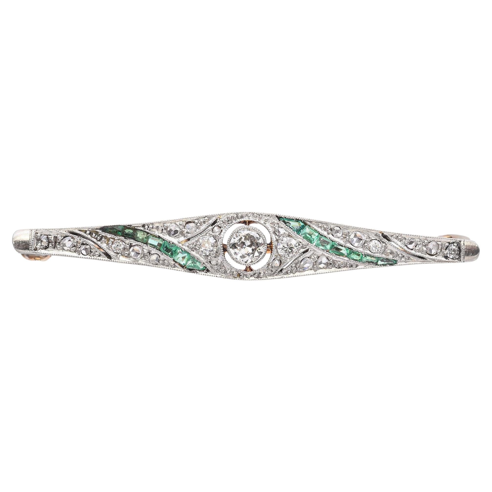Antique Belle Epoque Platinum and Yellow Gold Diamond and Emerald Bar Brooch