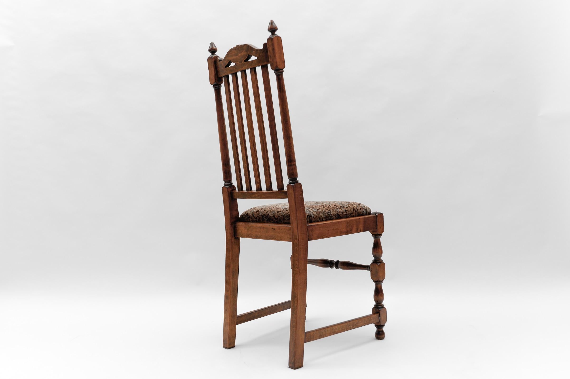 Antique Belle Époque Wooden Chair, 1900s Austria In Good Condition For Sale In Nürnberg, Bayern