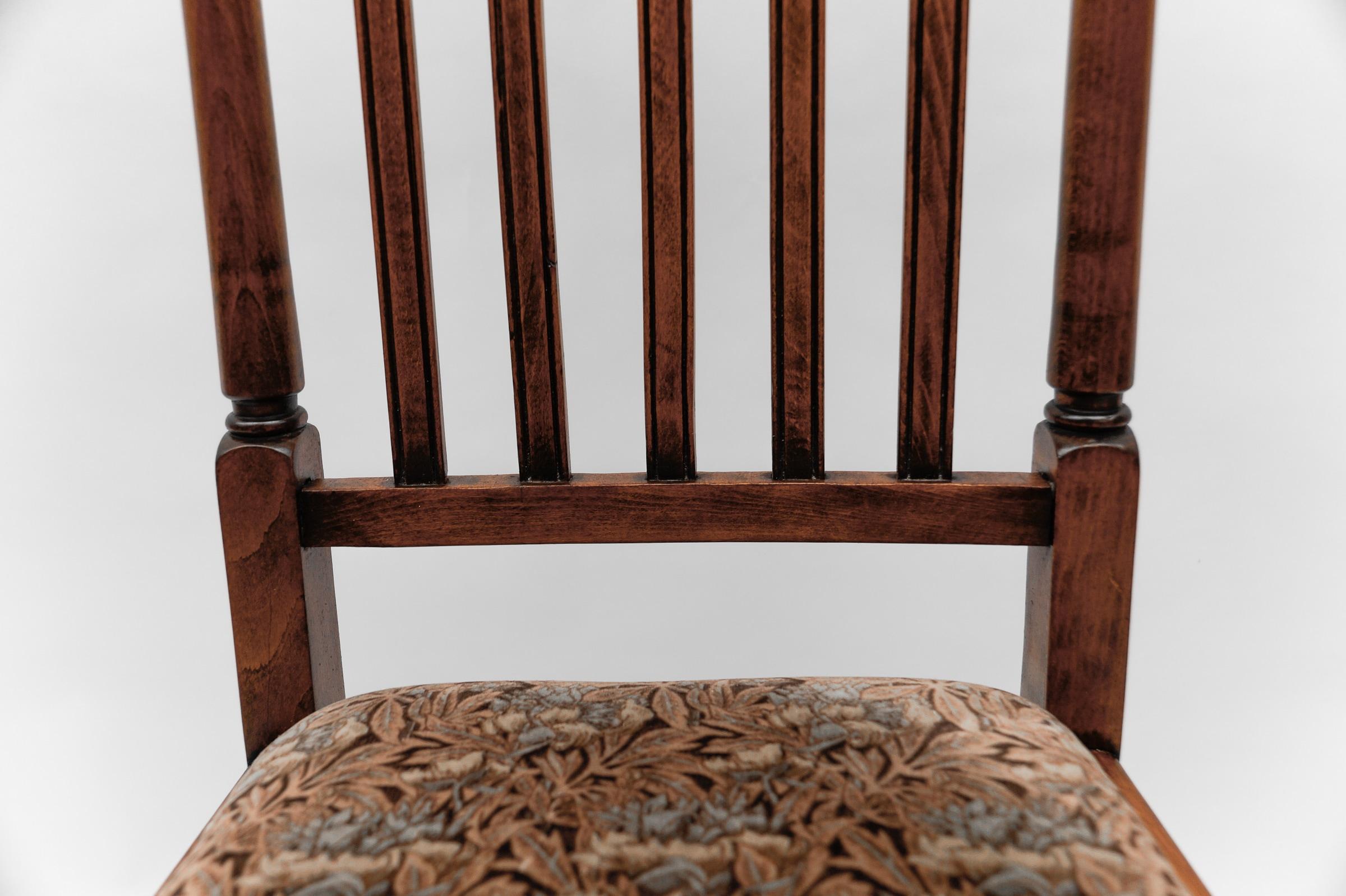 Antique Belle Époque Wooden Chair, 1900s Austria For Sale 3