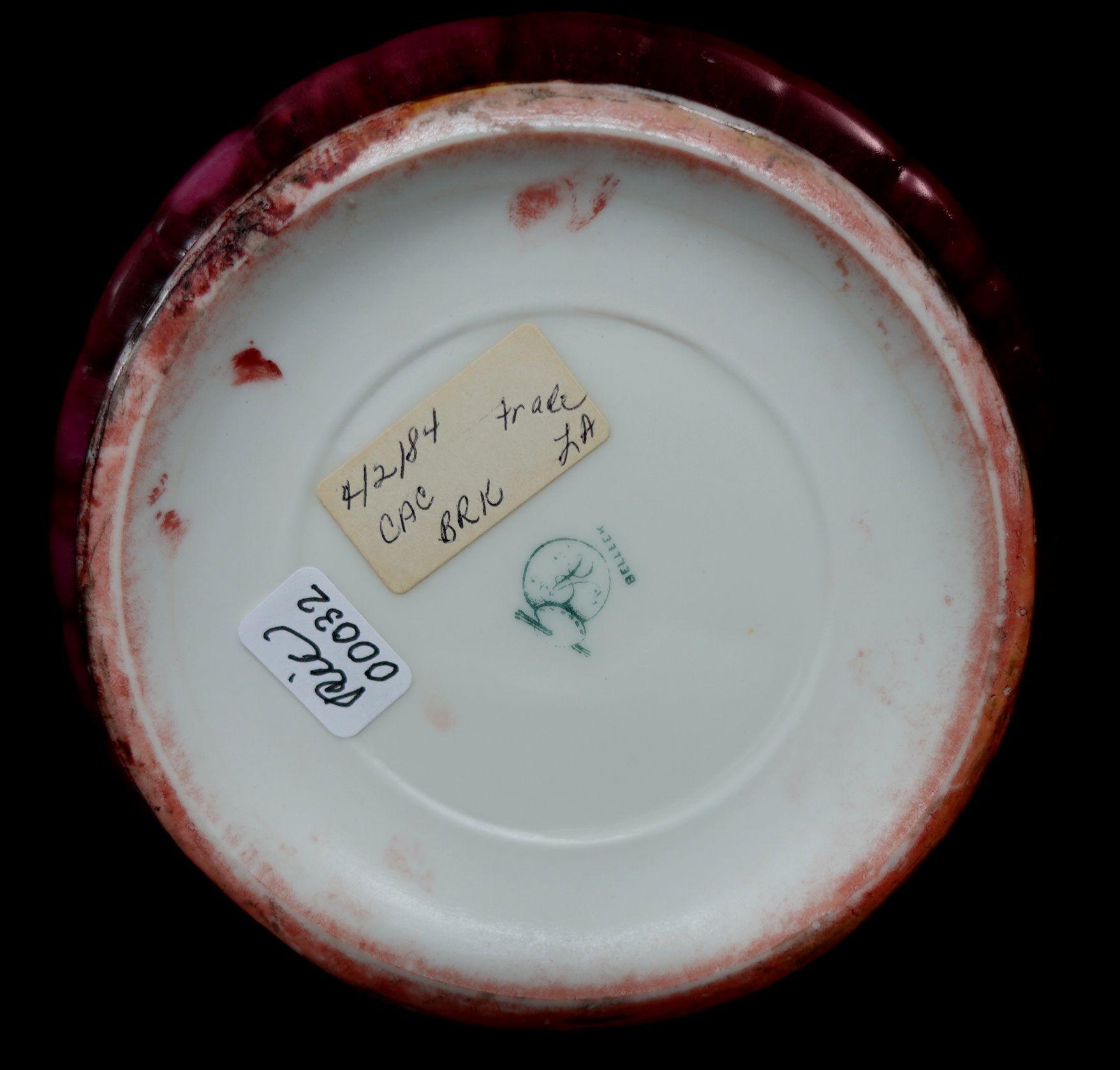 Grande chope ancienne en porcelaine Belleek, #Ric00032 en vente 4