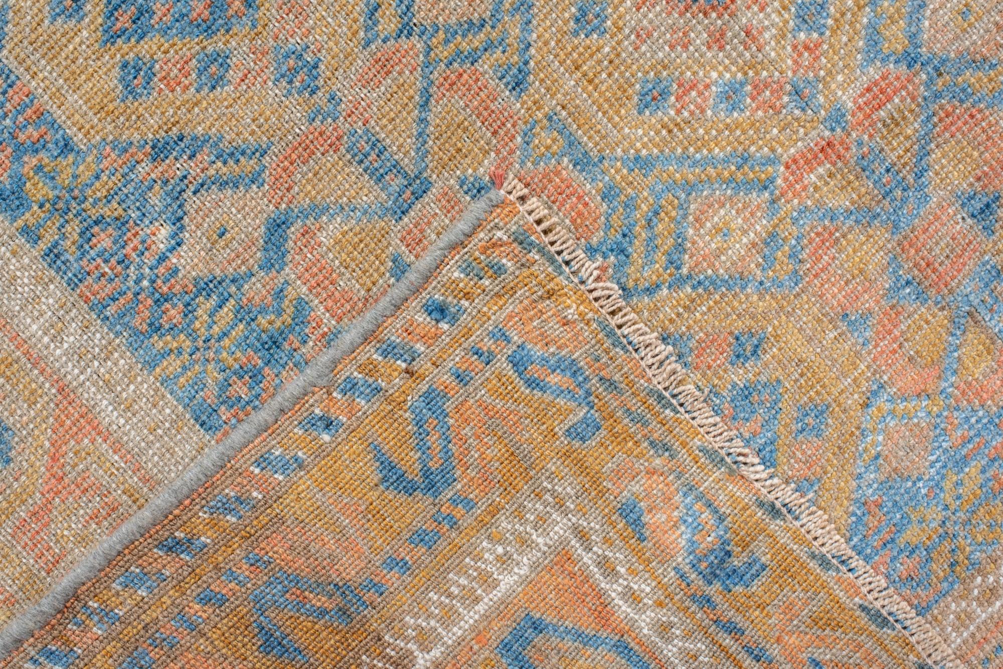 Antiker Belouch-Teppich mit königsblauem Feld und rostfarbener Bordüre (20. Jahrhundert) im Angebot