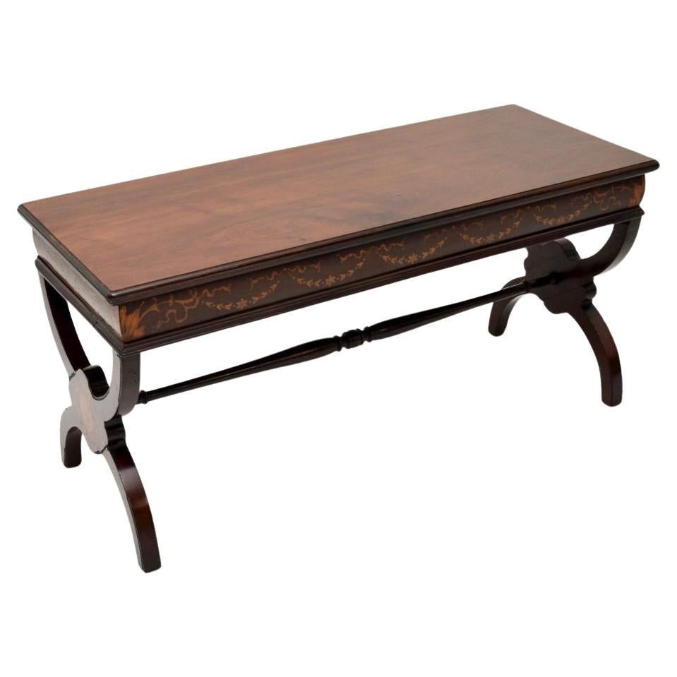 Banc / Tabouret / Table basse antique