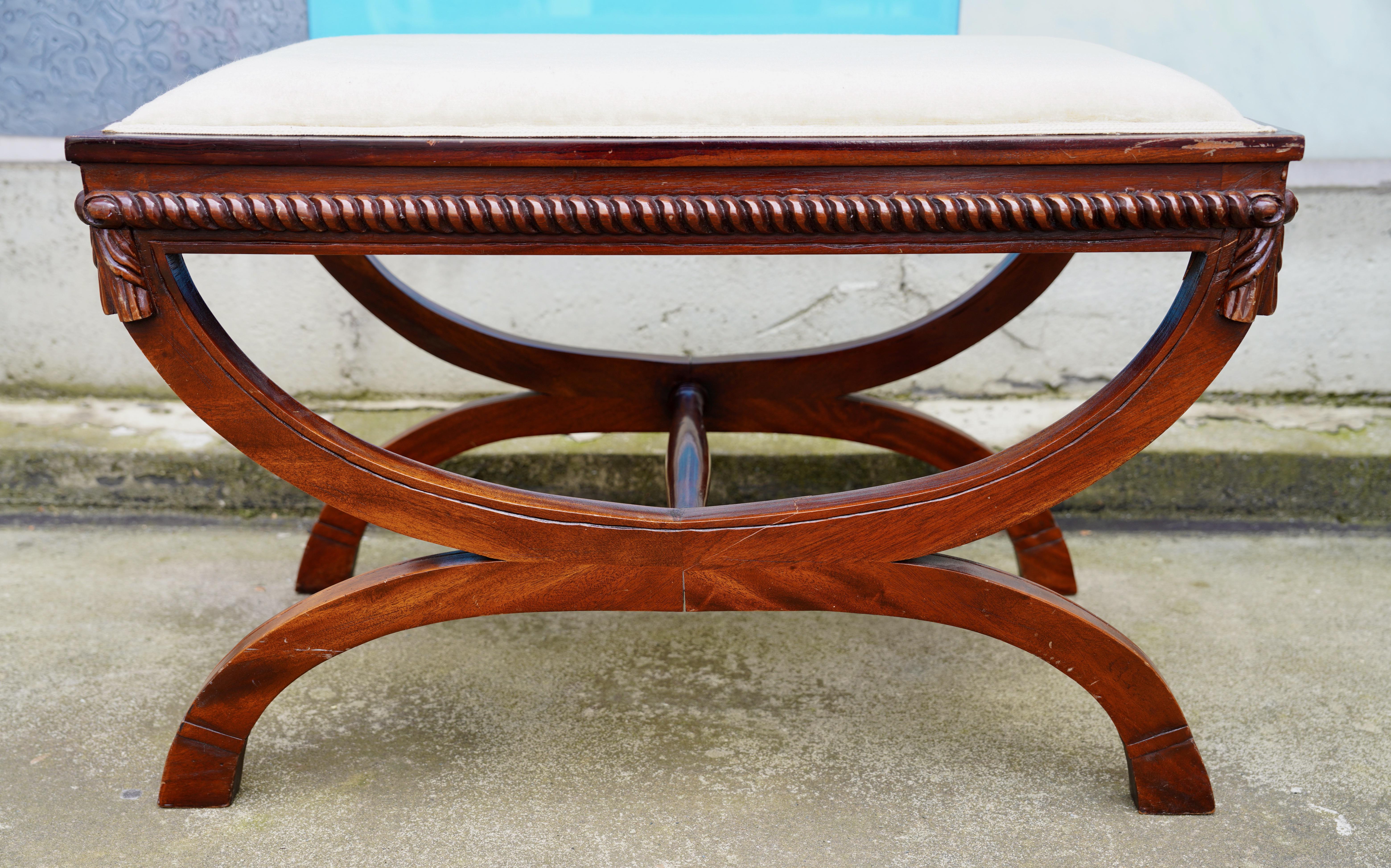 Banc ancien, tabouret, Angleterre, Revival Régence, Chippendale, Victorien, Empire en vente 2