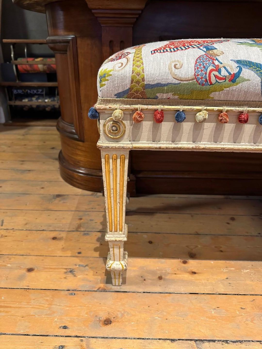 Banc / tabouret ancien en vente 3